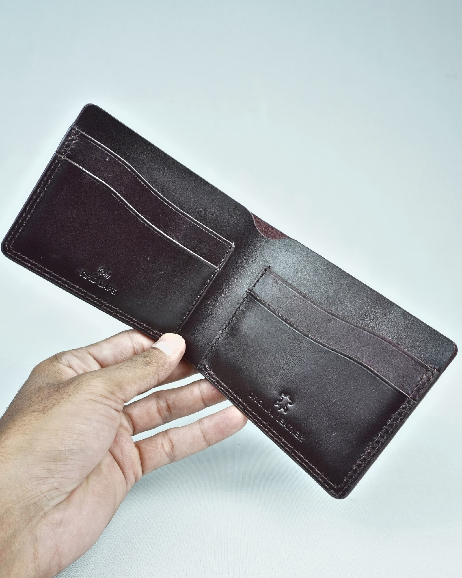 Berlin  (Sleek Series) - Men’s Original Leather Wallet - Cherry - Image 3