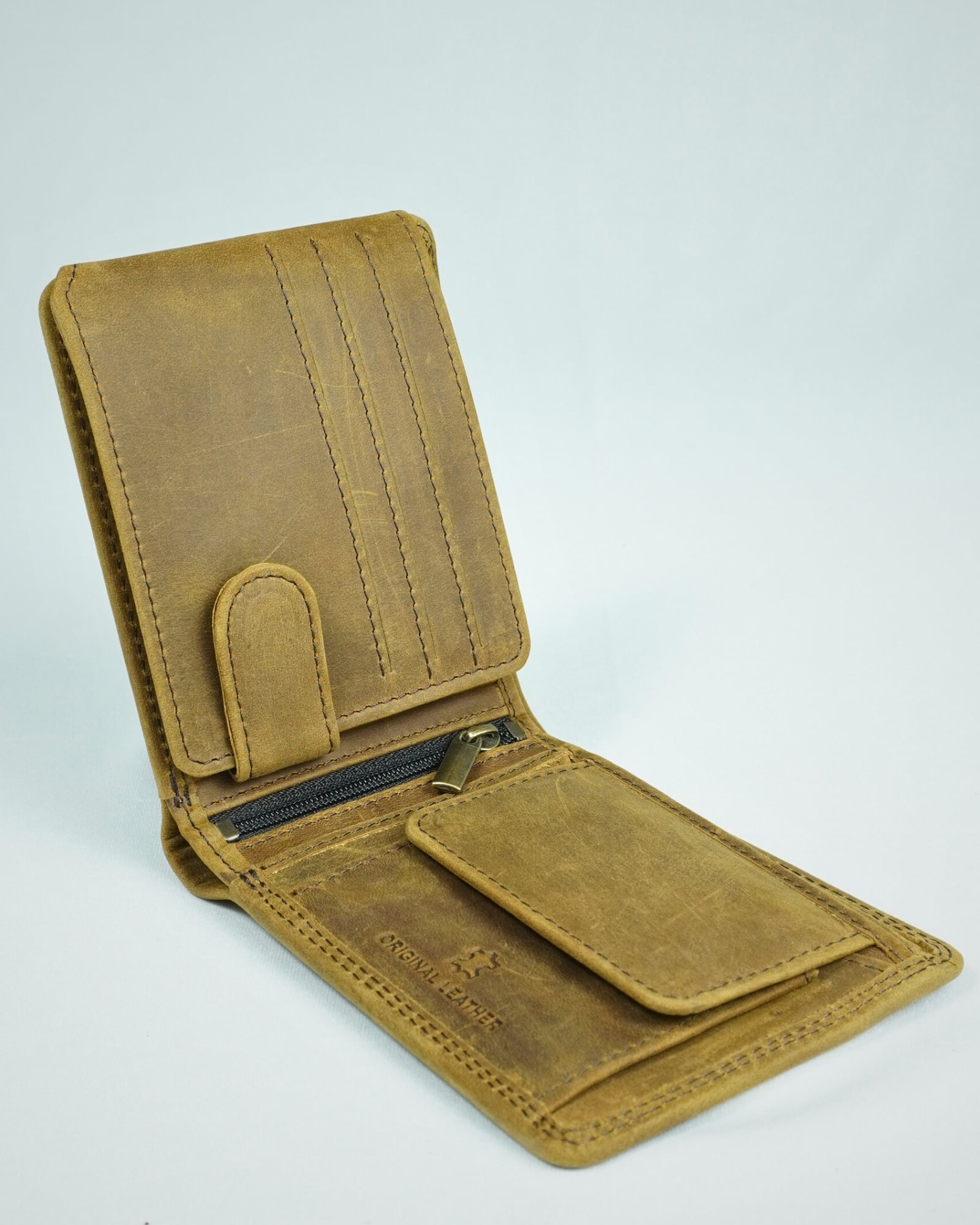Cambridge - Men’s Original Leather Wallet (Hazel Brown) - Image 2