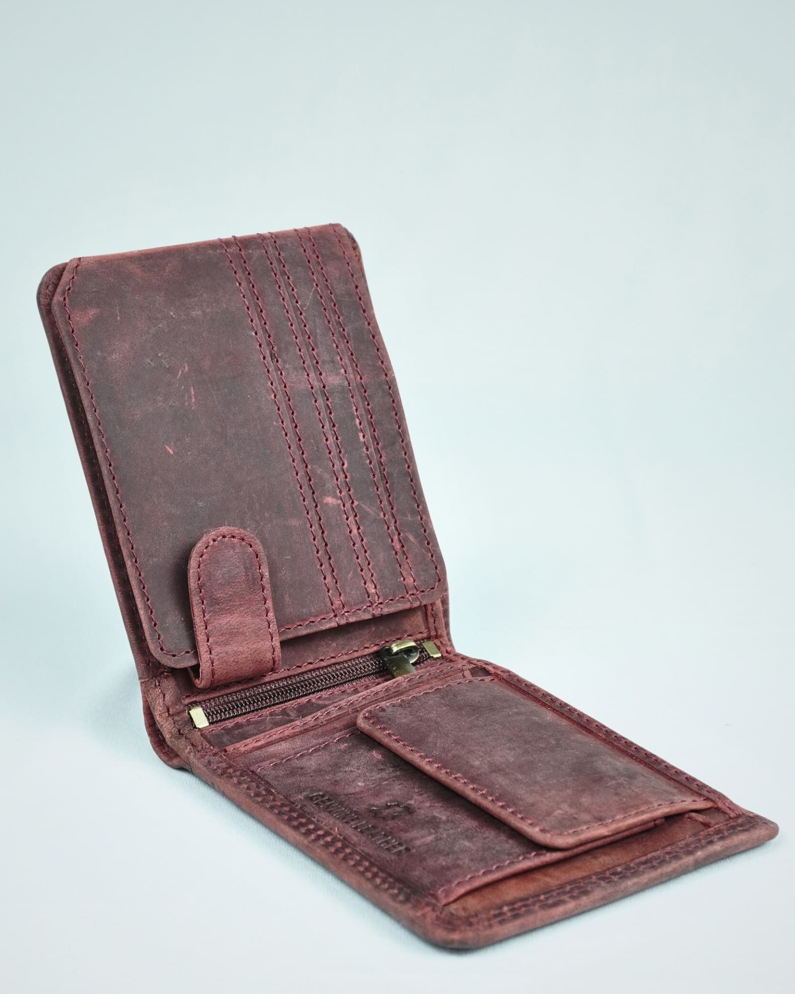 Cambridge Men’s Original Leather Wallet (Rugged Cherry) - Image 6