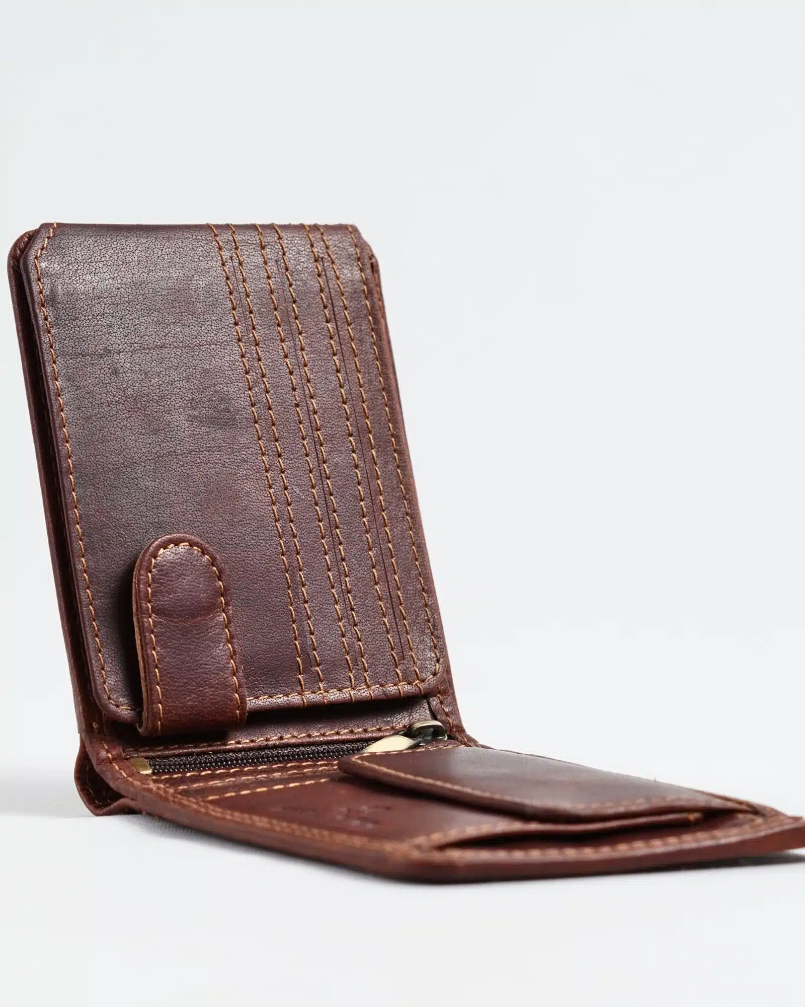 Cambridge - Men’s Original Leather Wallet (Vintage Brown) - Image 3