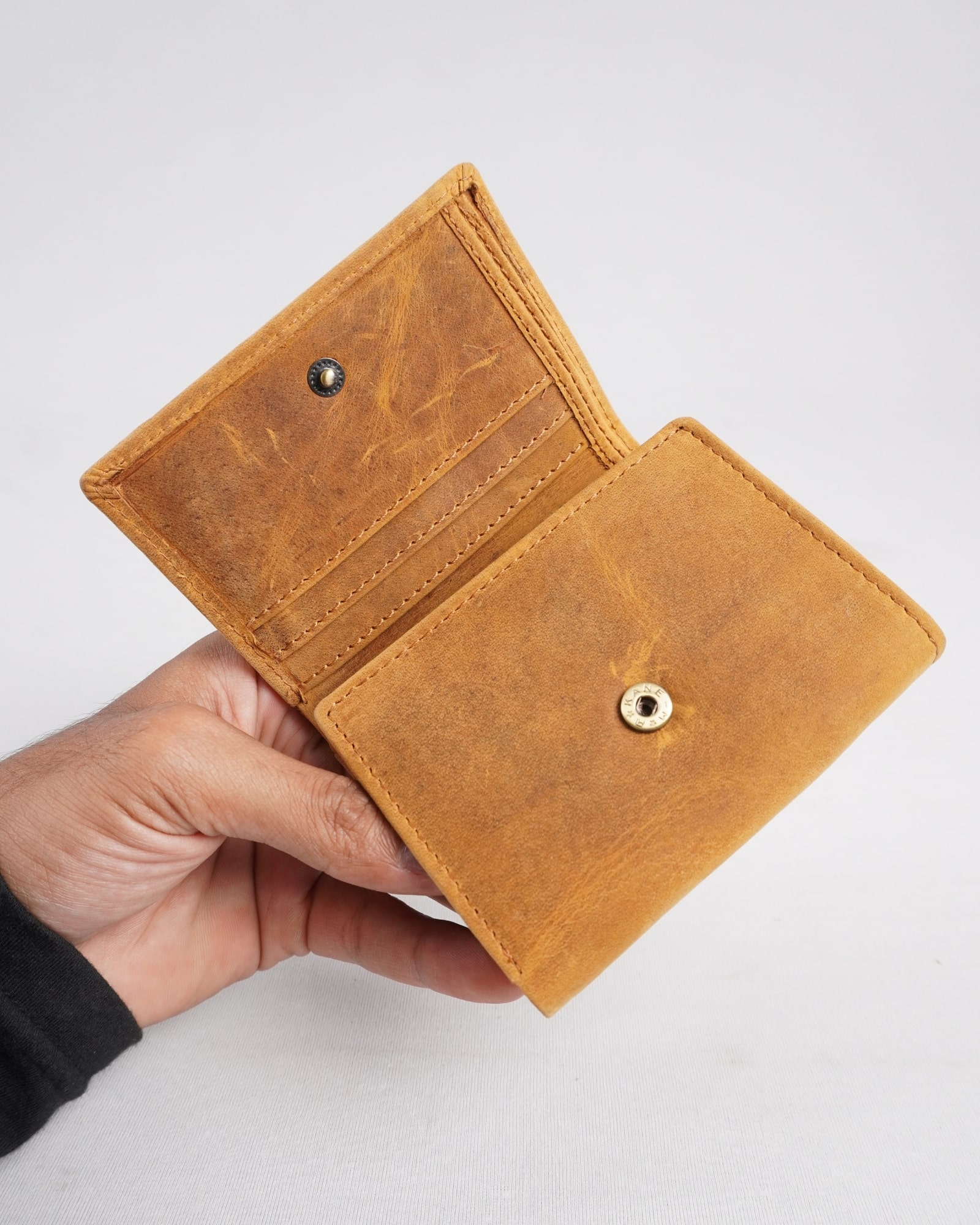 Dublin - Men’s Original Leather Trifold Wallet (Rugged Series) - Tan - Image 7