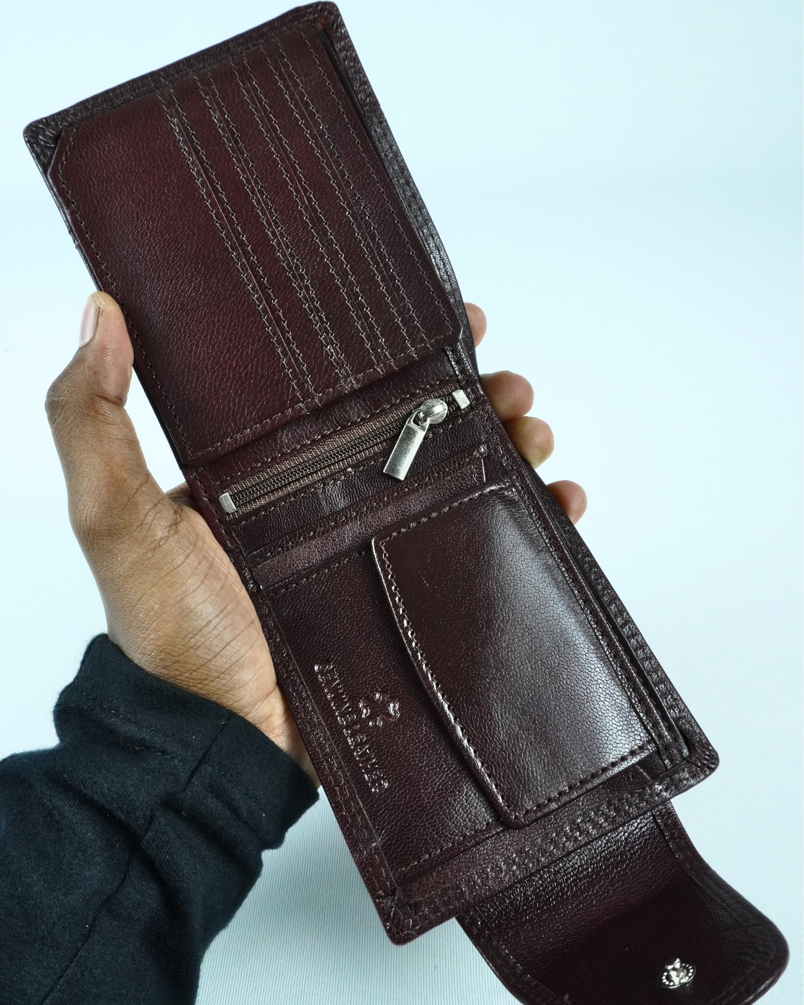 Derby - Men’s Original Leather Wallet (Cherry) - Image 2