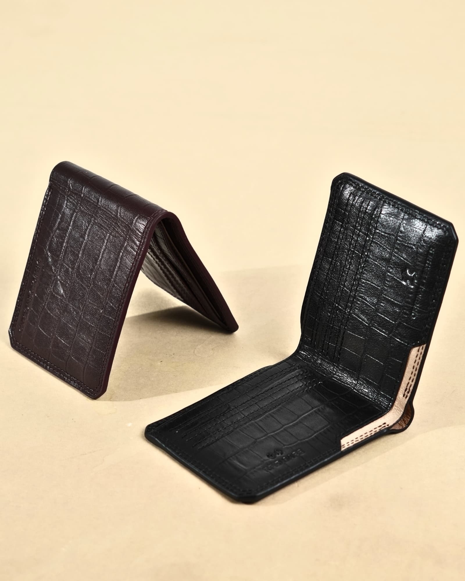 LiverPool - Men’s Original Leather Wallet (Croco Cherry) - Image 3