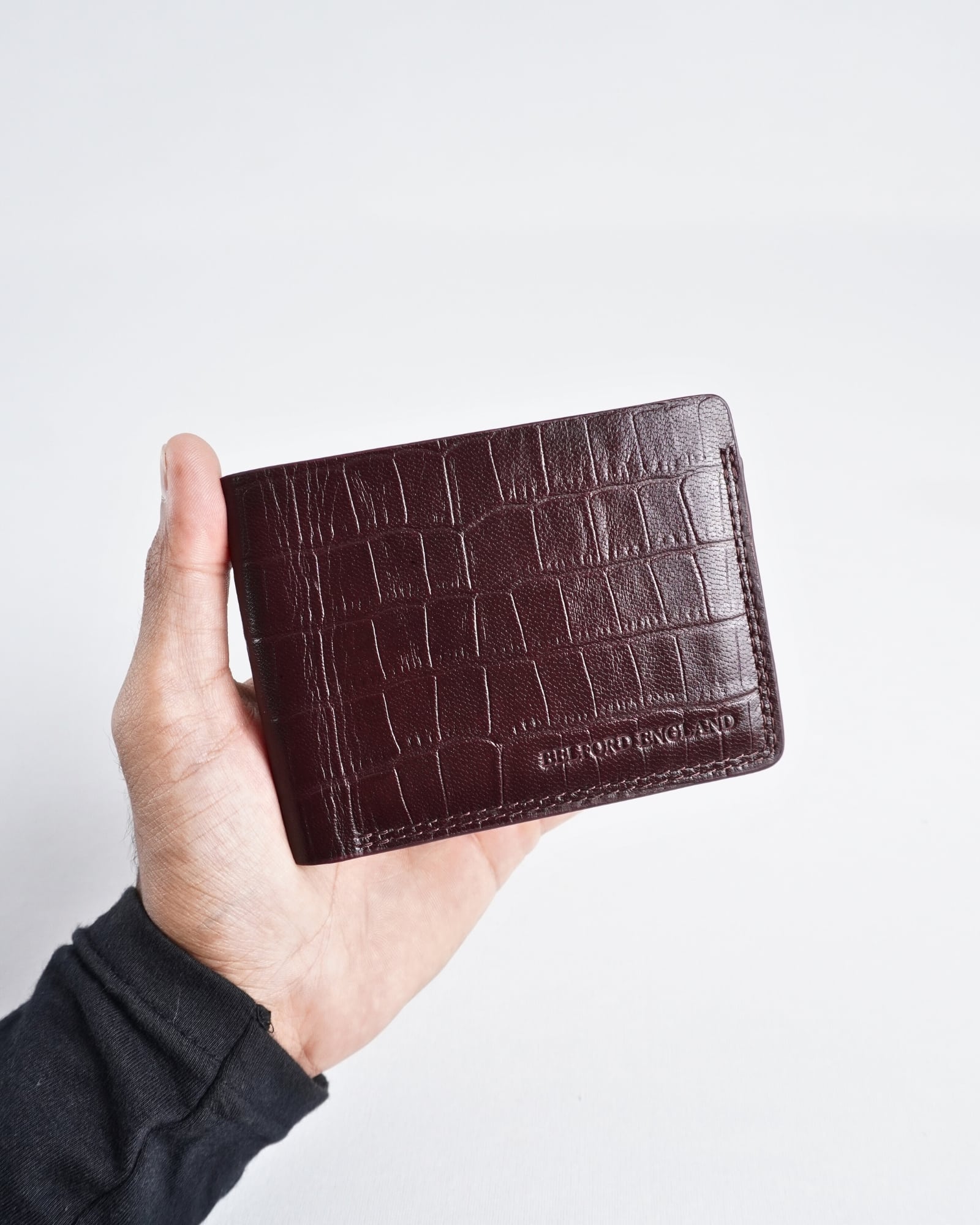 Berlin  (Sleek Series) - Men’s Original Leather Wallet - Croco Cherry - Image 5