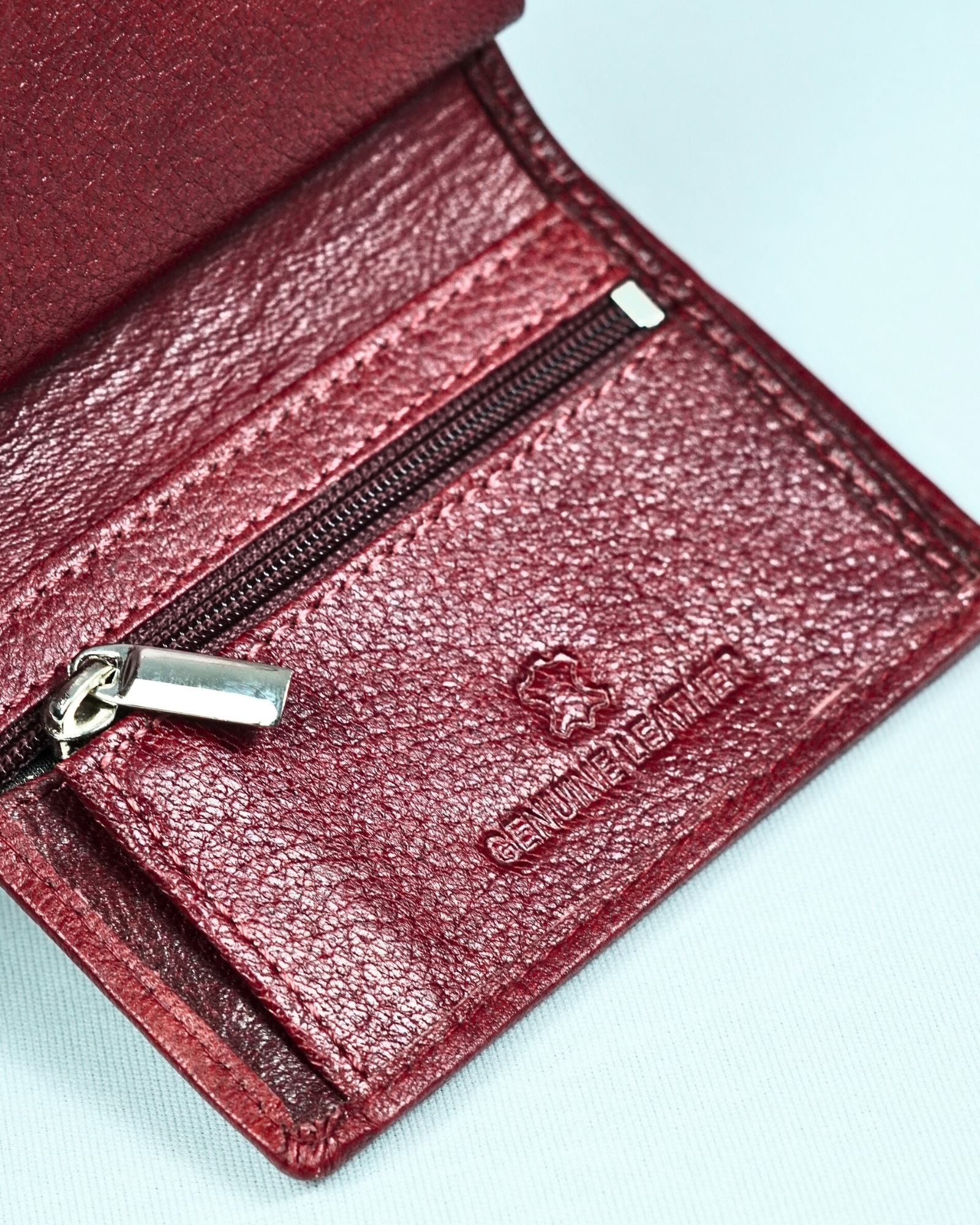 Detroit - Men’s Original Leather [Smart Card Pop UP] Wallet (Brown & Cherry Blend) - Image 7