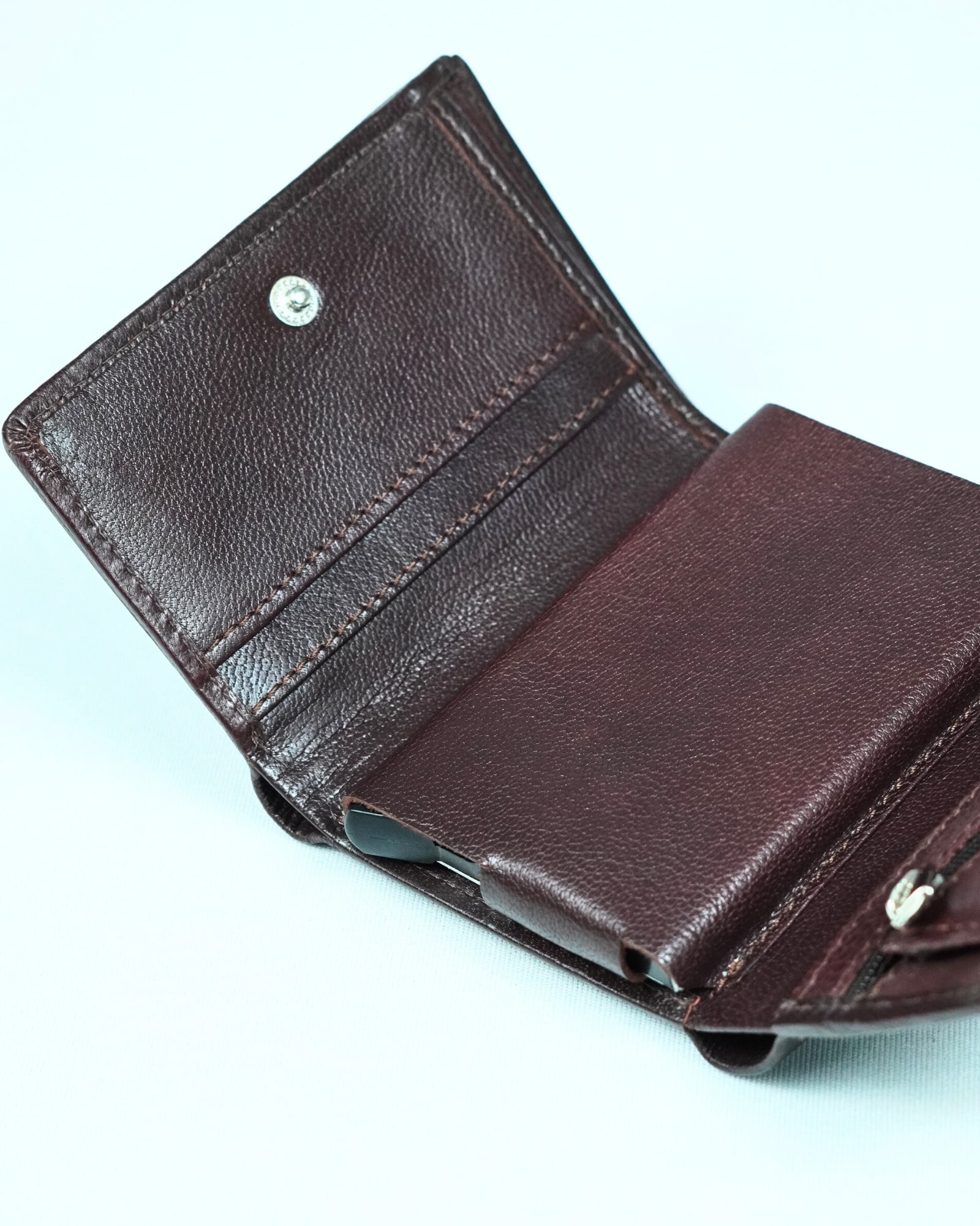 Detroit - Men’s Original Leather [Smart Card Pop UP]  Wallet (Cherry) - Image 10