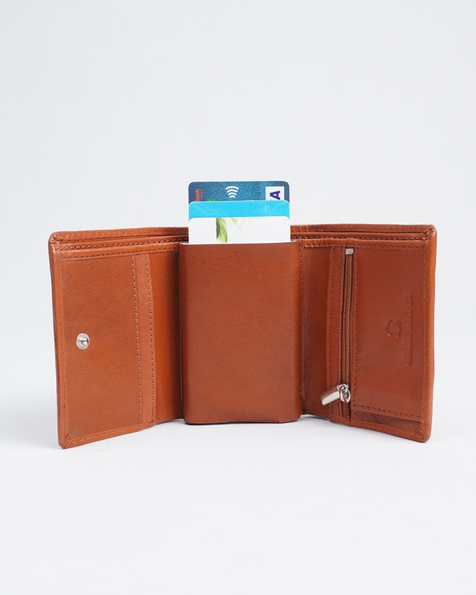 Detroit - Men’s Original Leather [Smart Card Pop UP] Wallet (Cognac) - Image 3