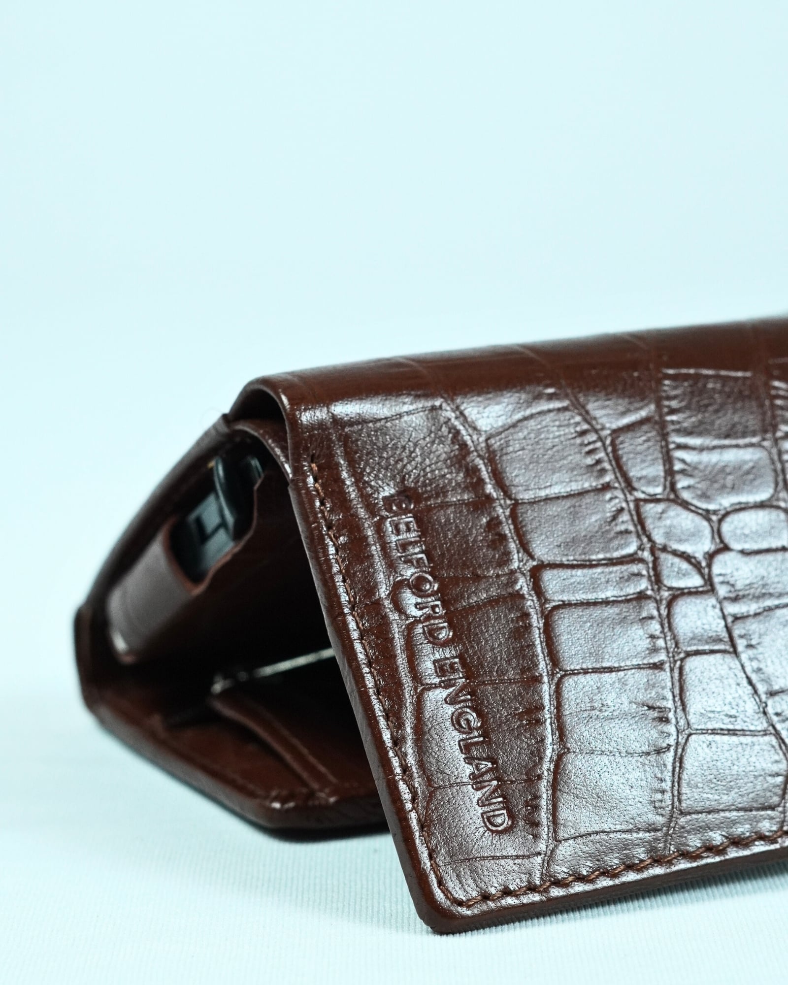 Detroit - Men’s Original Leather [Smart Card Pop UP] Wallet (Croco Rich Brown) - Image 5