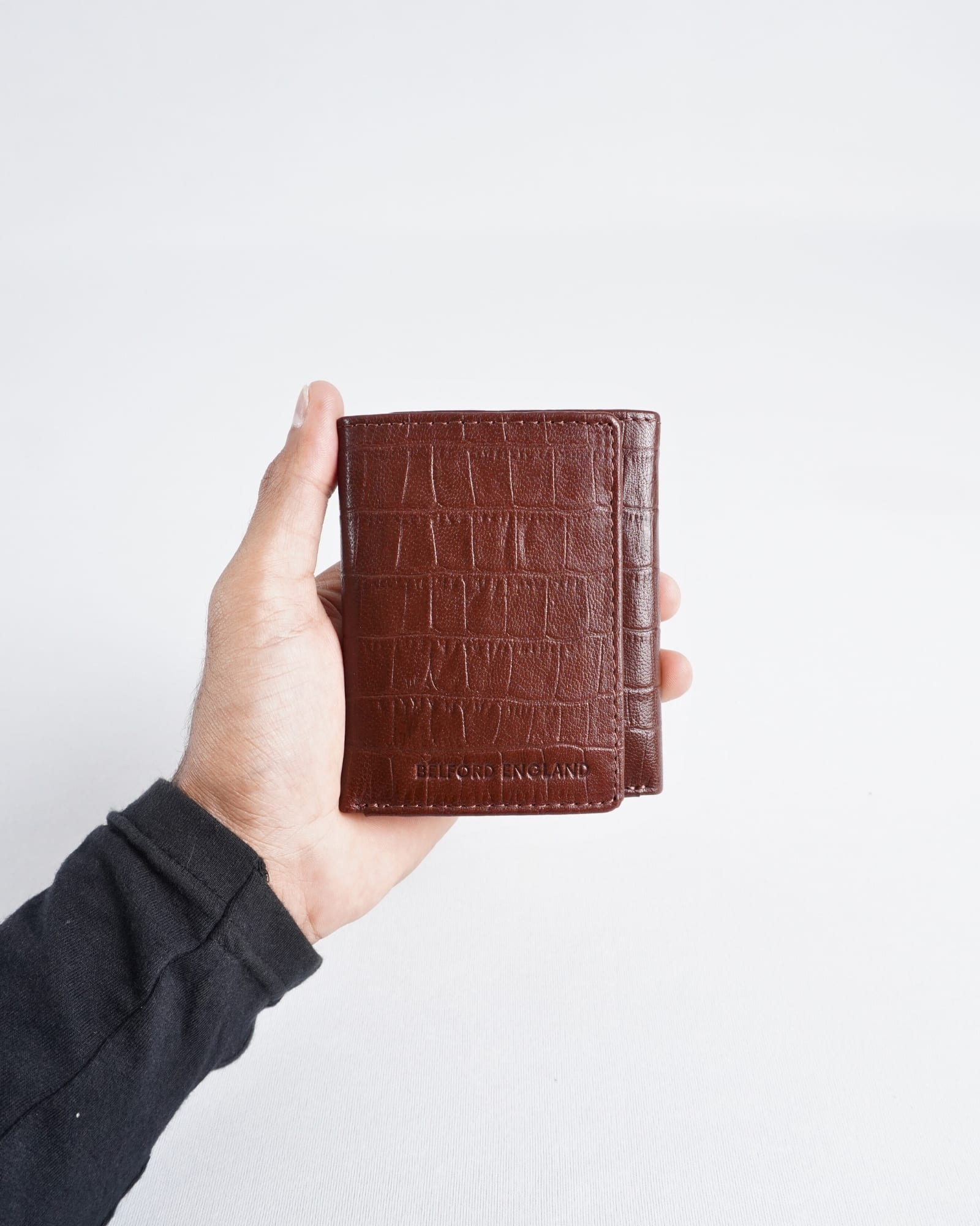 Dublin - Men’s Original Leather Trifold Wallet (Croco Rich Brown) - Image 5