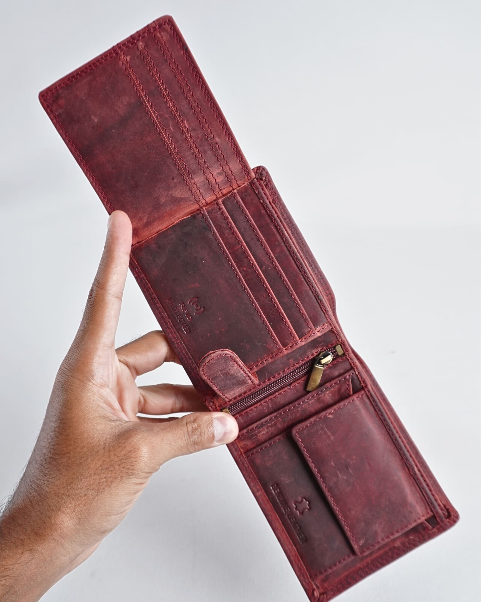 Harvard Men’s Original Soft Leather Wallet (Rugged Cherry) - Image 5