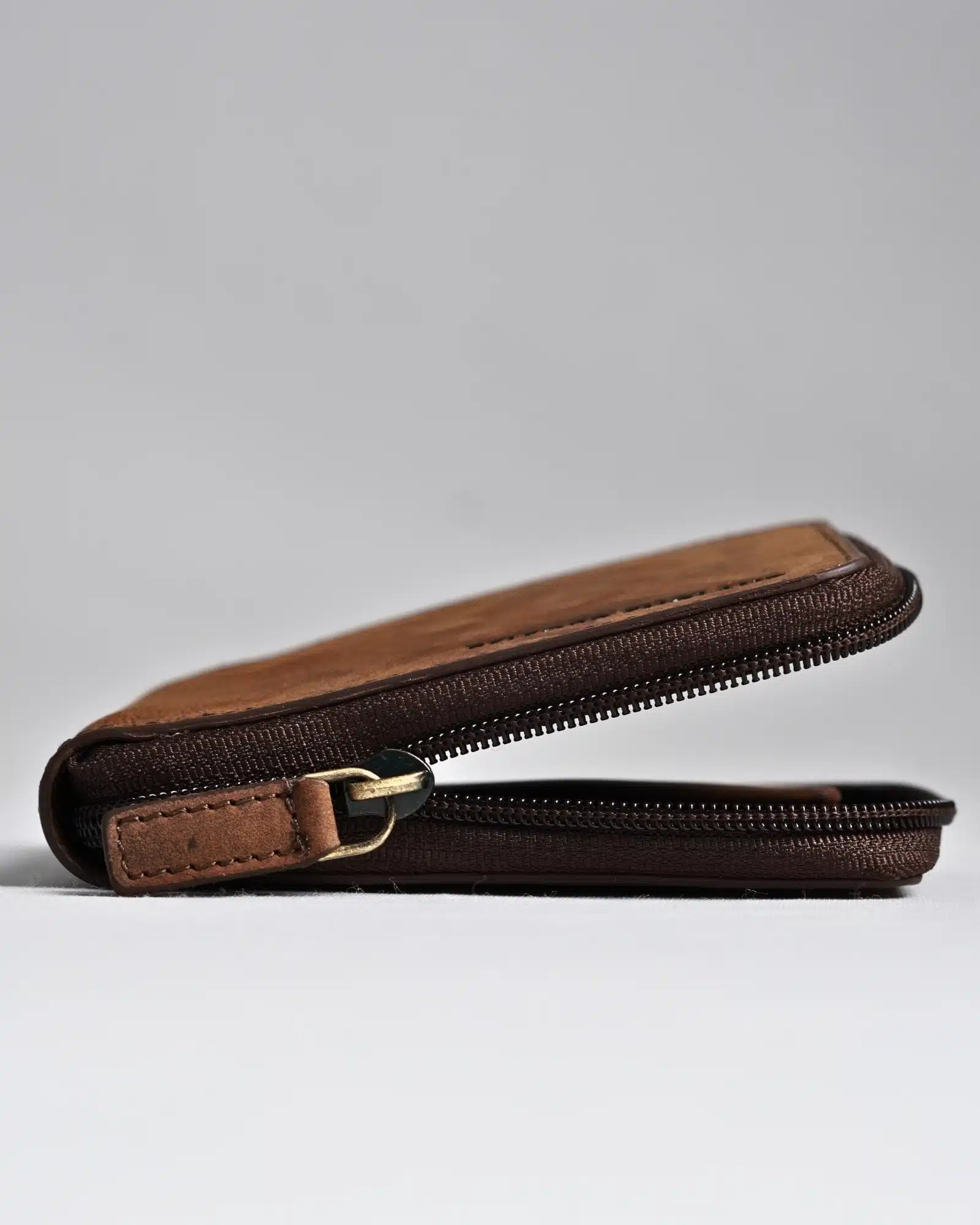 Tokyo Men’s Original Leather Wallet - (Rugged Series) - Brown - Image 4