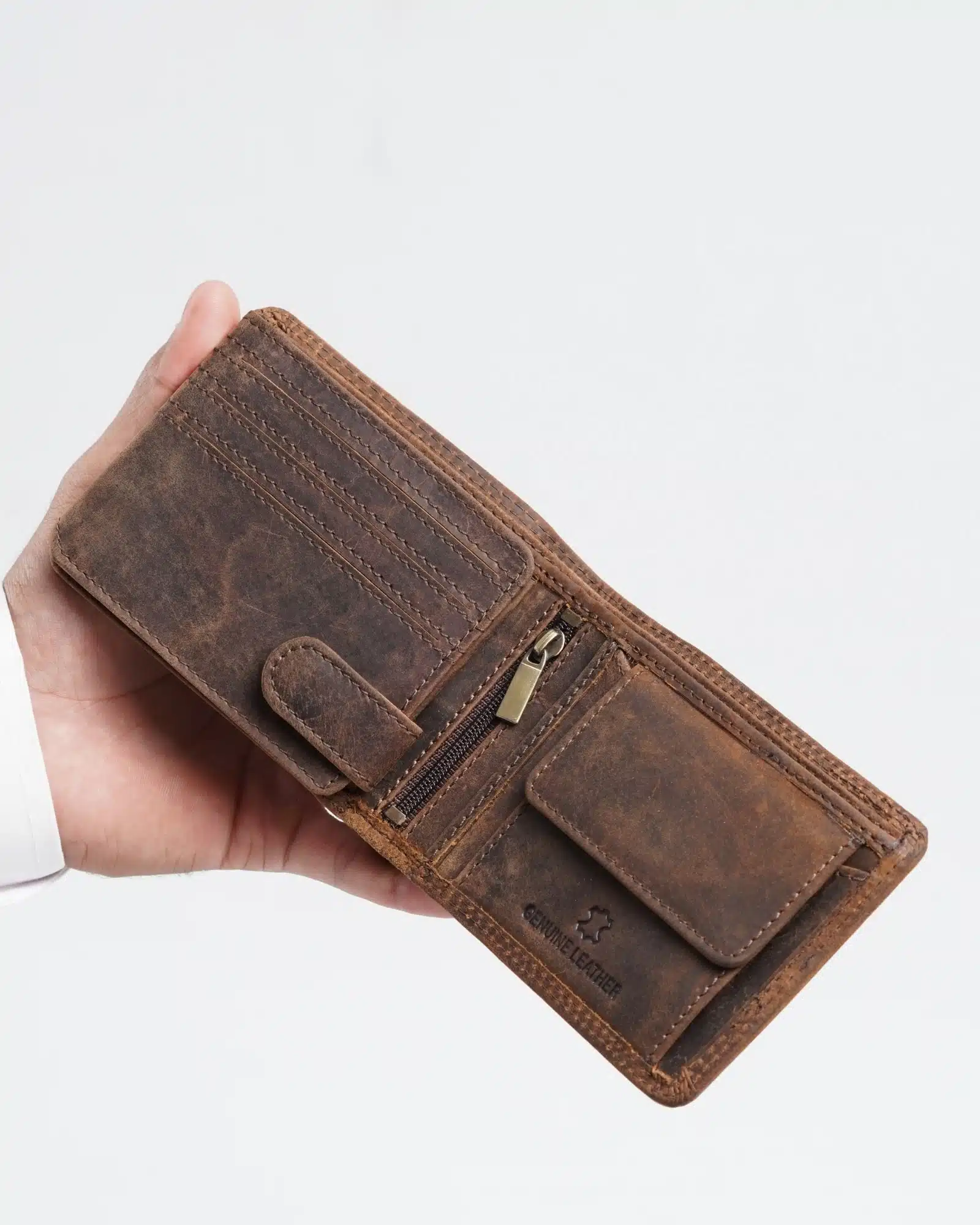 Cambridge (Limited Edition) Men’s Original Leather Wallet - Rugged Brown - Deer - Image 3