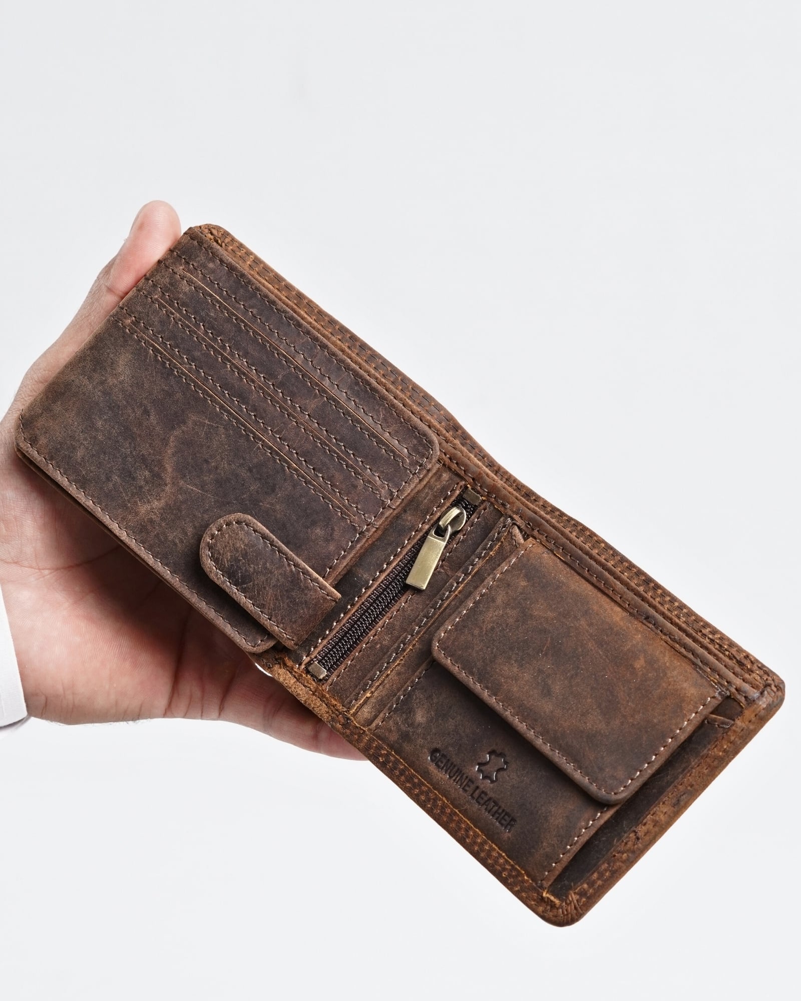 Cambridge (Limited Edition) Men’s Original Leather Wallet - Rugged Brown - Eagle - Image 3