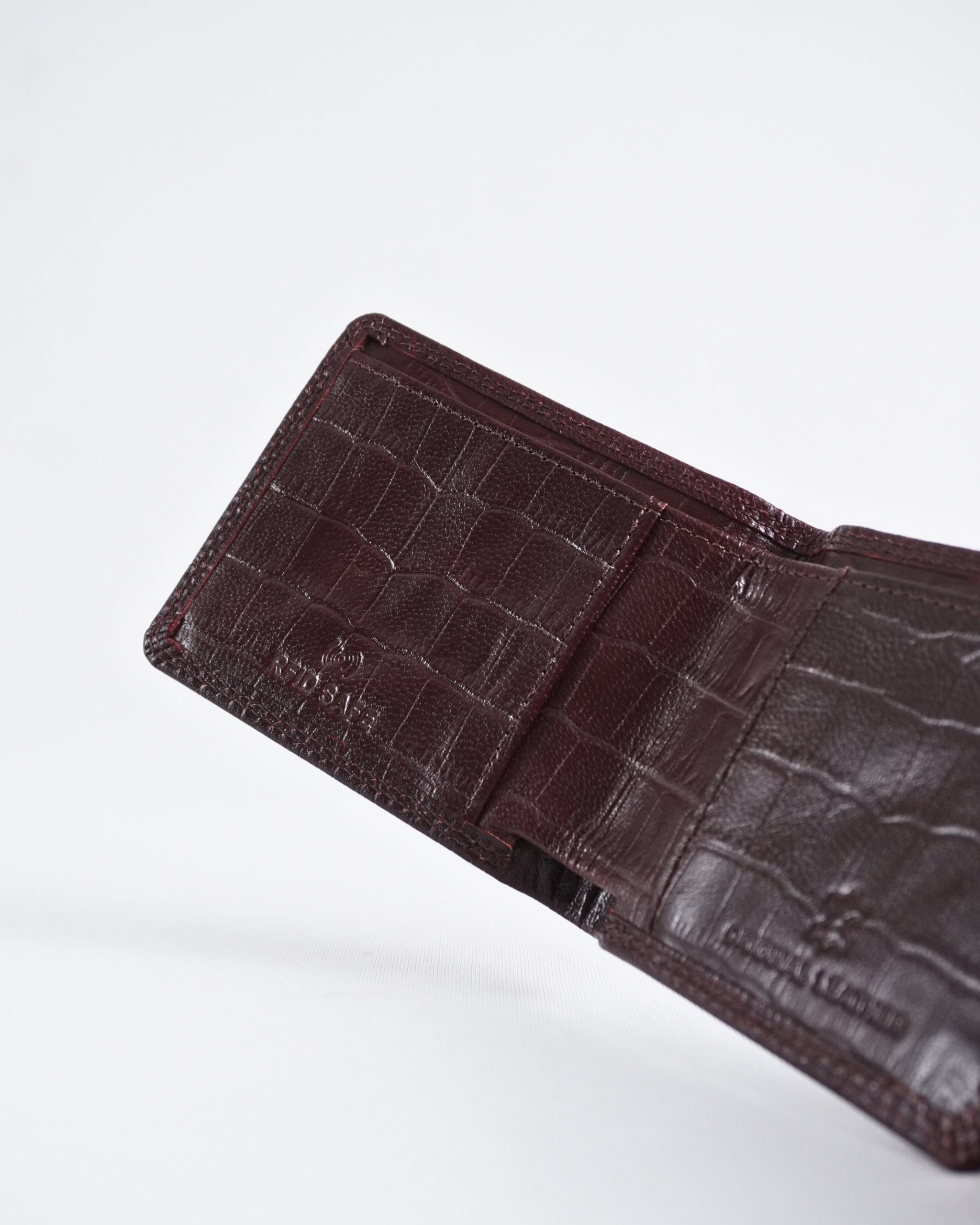 Conway (Sleek Series) - Men’s Original Leather Wallet (Croco Cherry) - Image 6