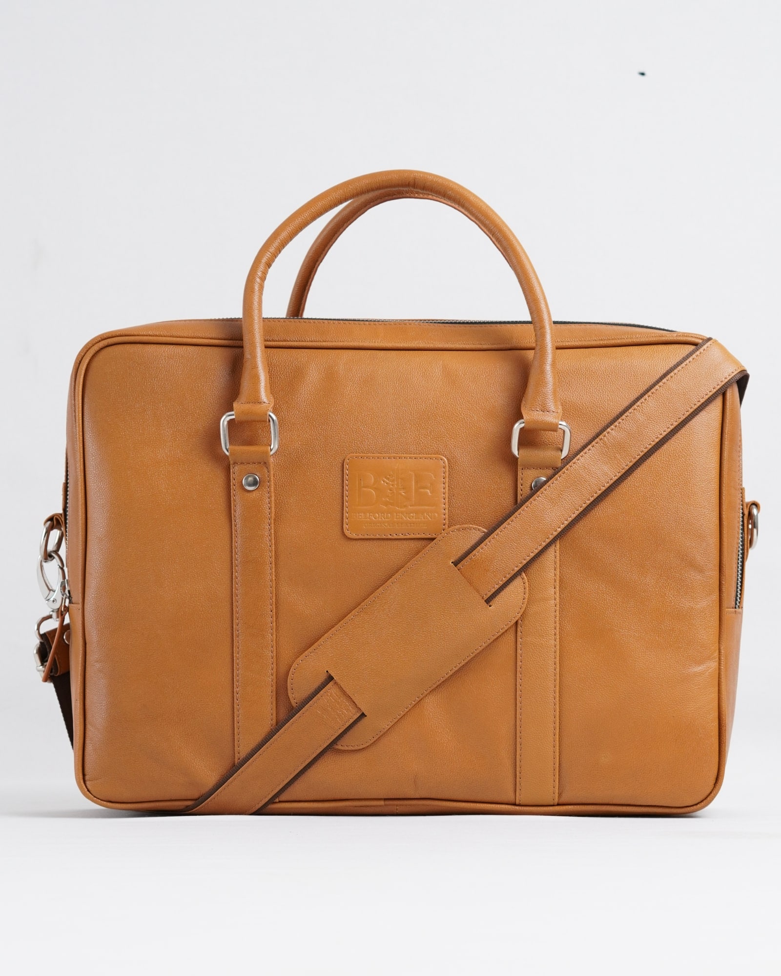 Executive Men's Original Leather Briefcase  (Rich Tan) - Image 3