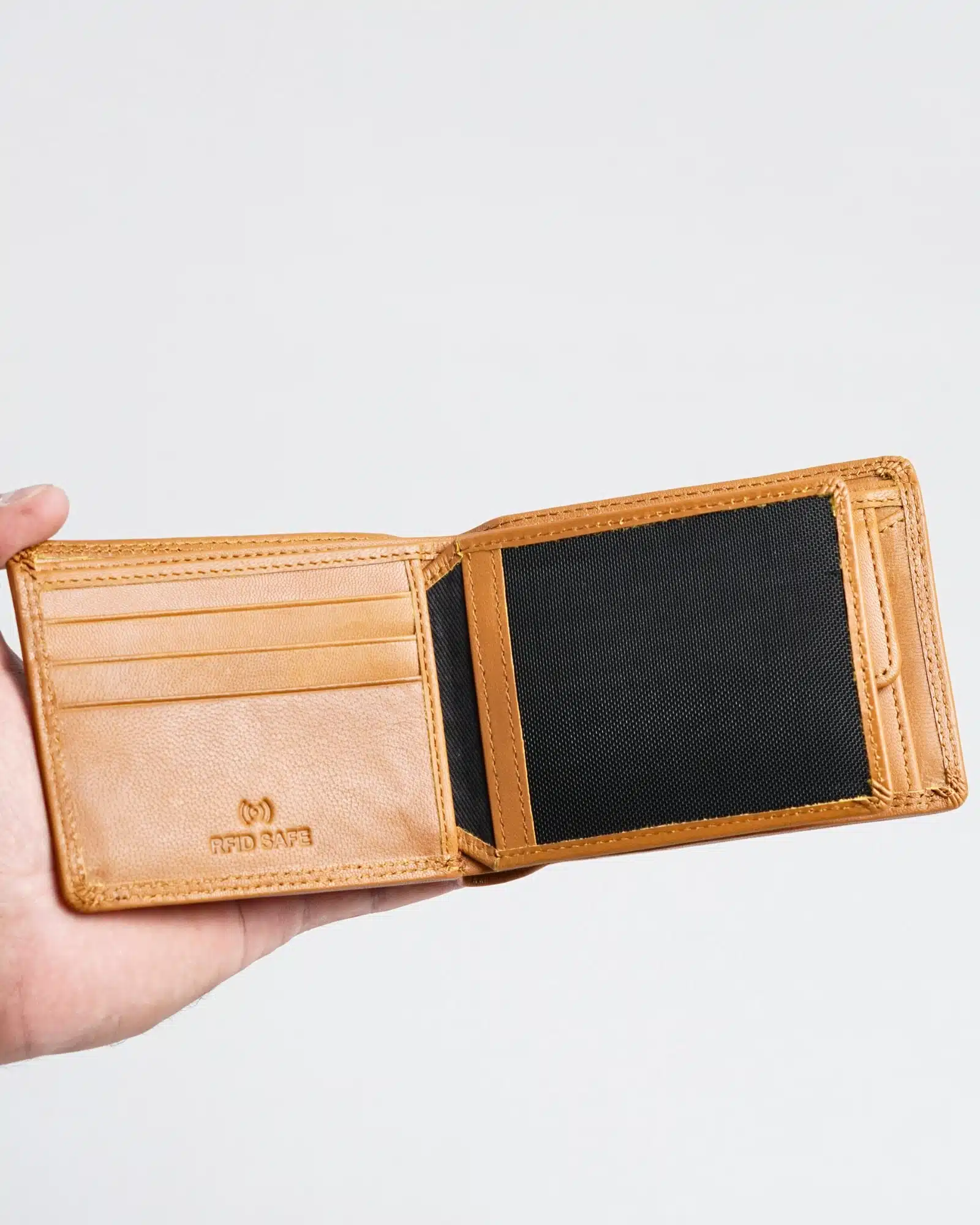 Hudson Men’s Original Leather Wallet (LION) - Image 8