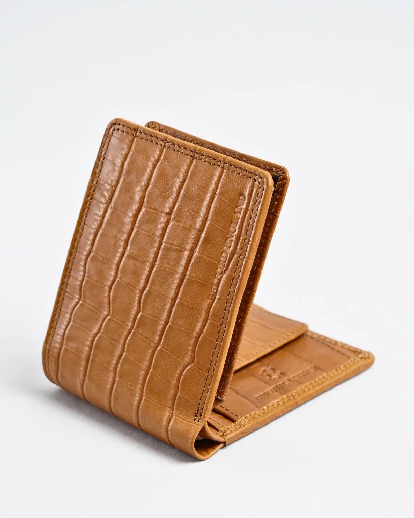 Hudson Men’s Original Leather Wallet (Almond Croco Brown)