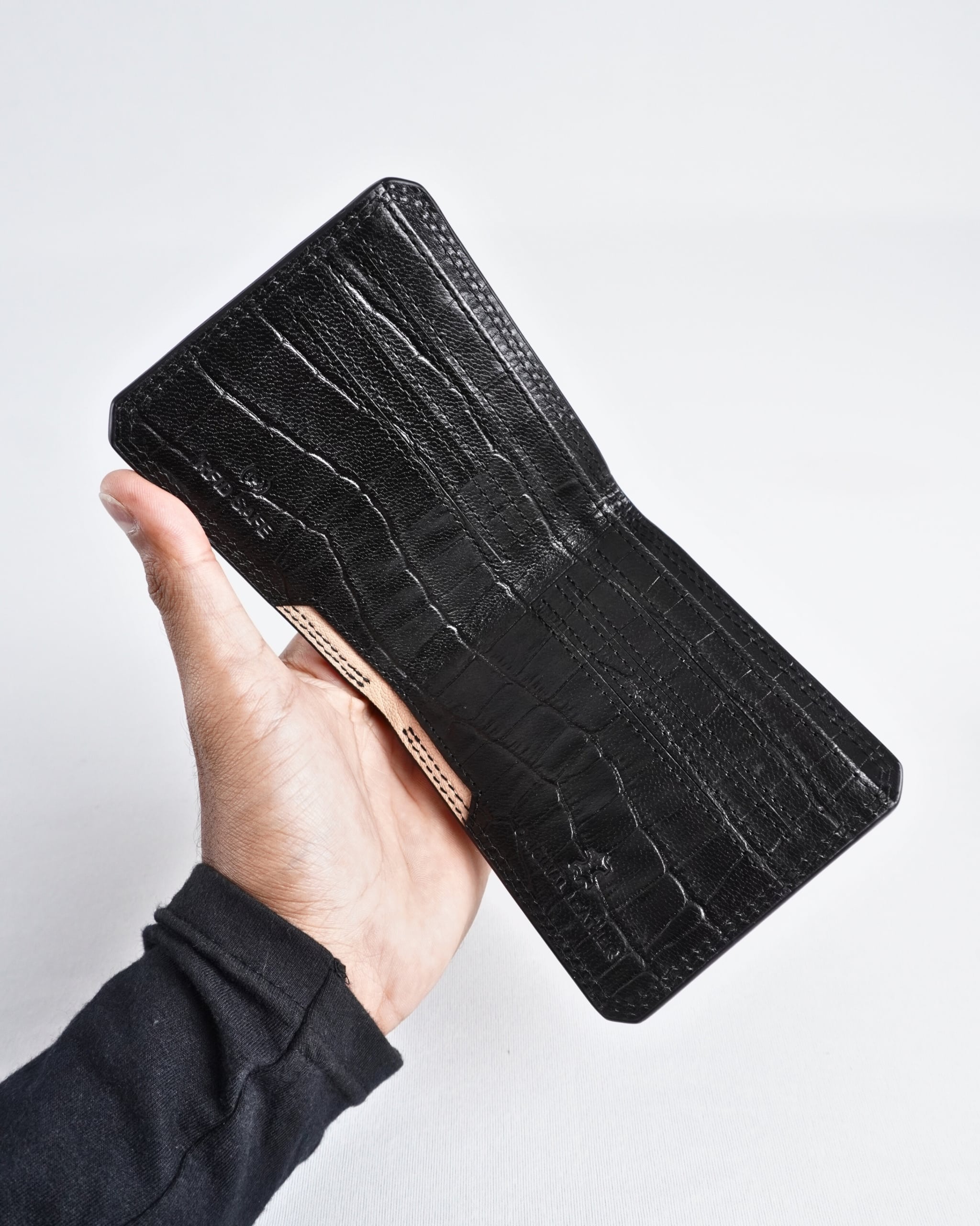 Liverpool (Sleek Series) - Men’s Original Leather Wallet (Croco Black) - Image 4