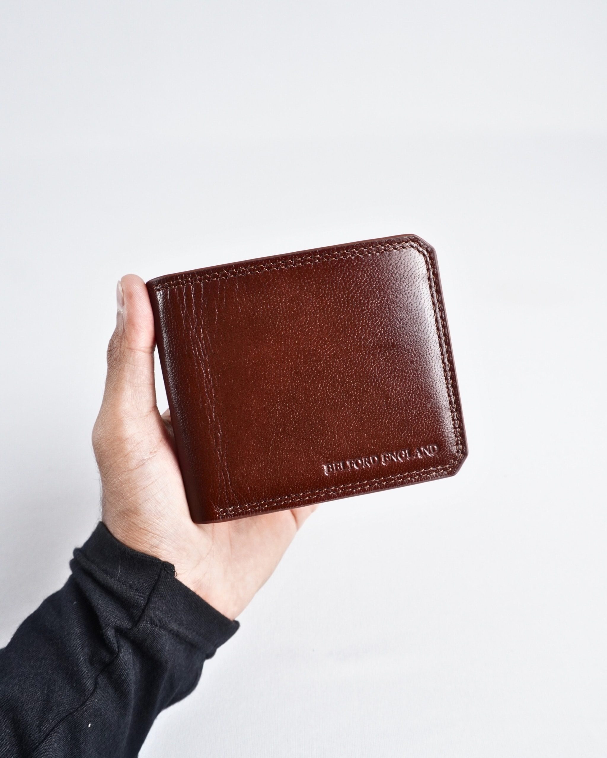 Liverpool - Sleek Men's Original Leather Wallet - (Rich Brown) - Image 2