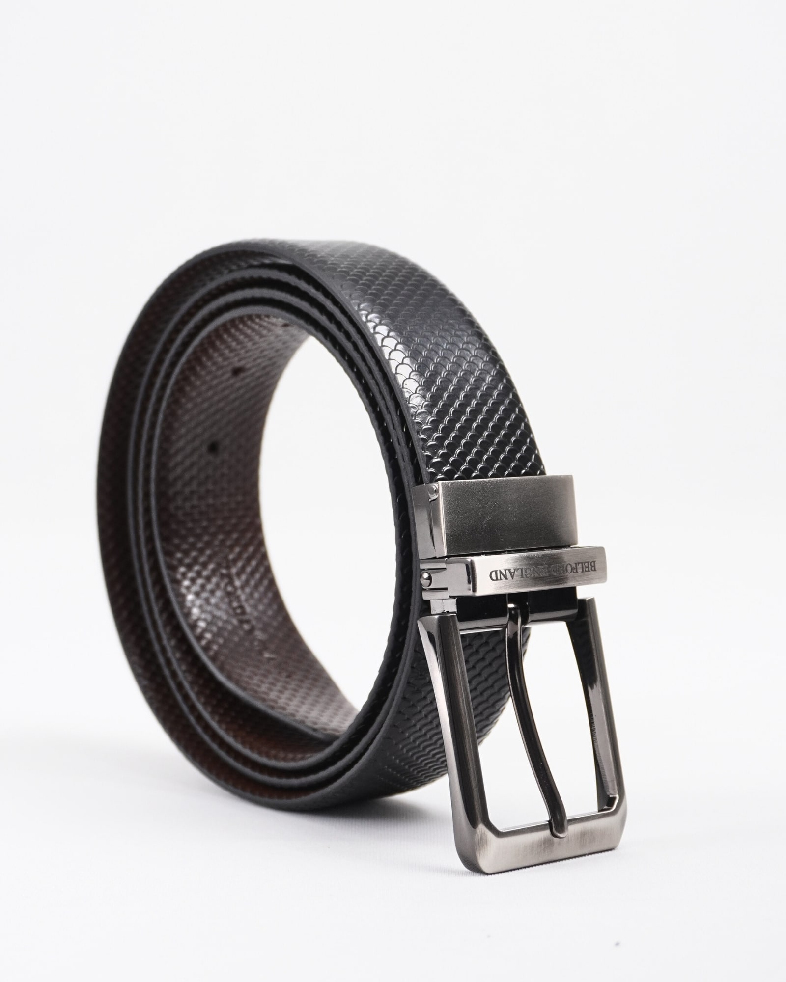 Salmon Men's Original Leather Belt  Reversible (Black & Brown) - 28-44