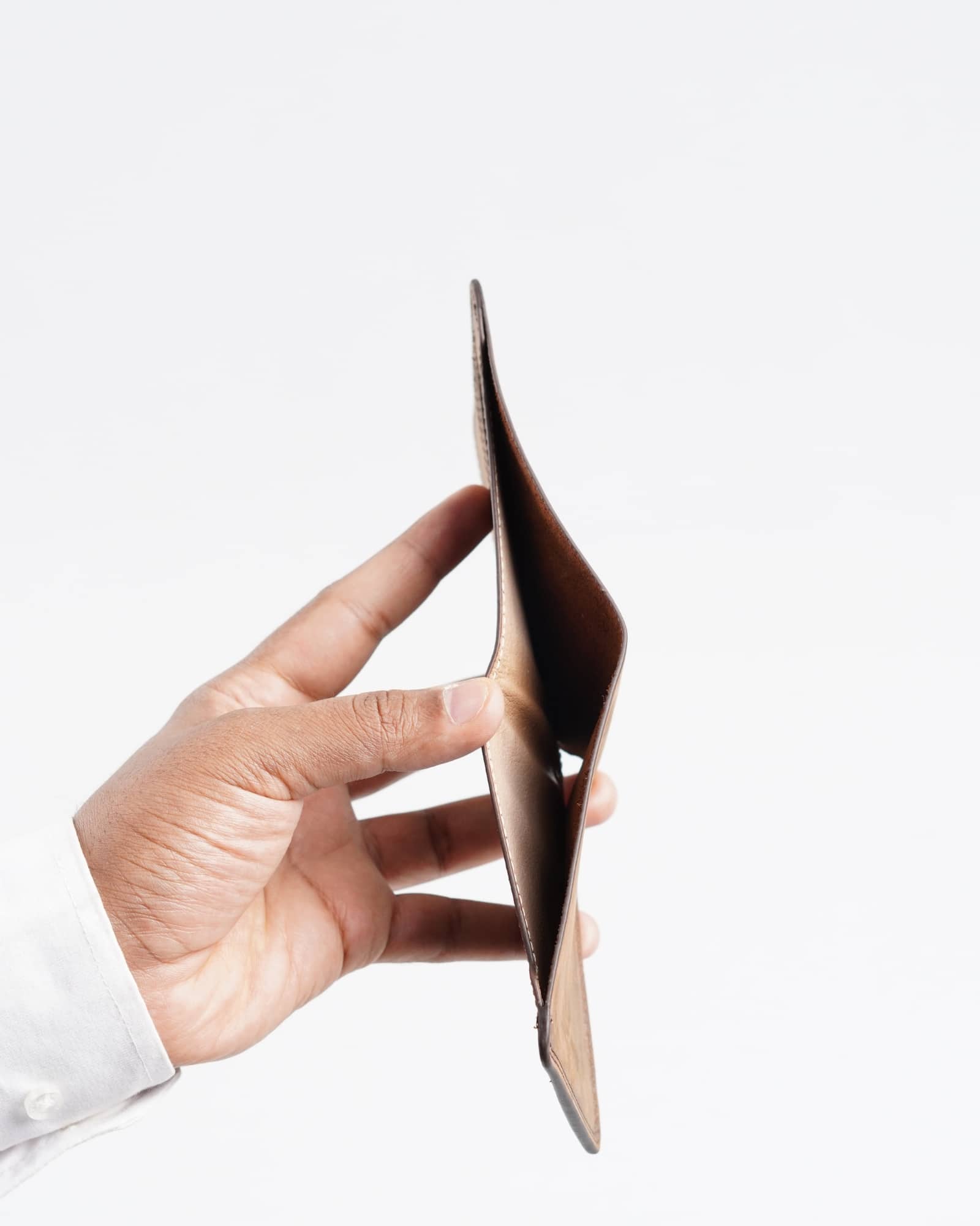 Heritage (Sleek Series) - Men’s Original Leather Wallet - Rugged Brown - Image 7