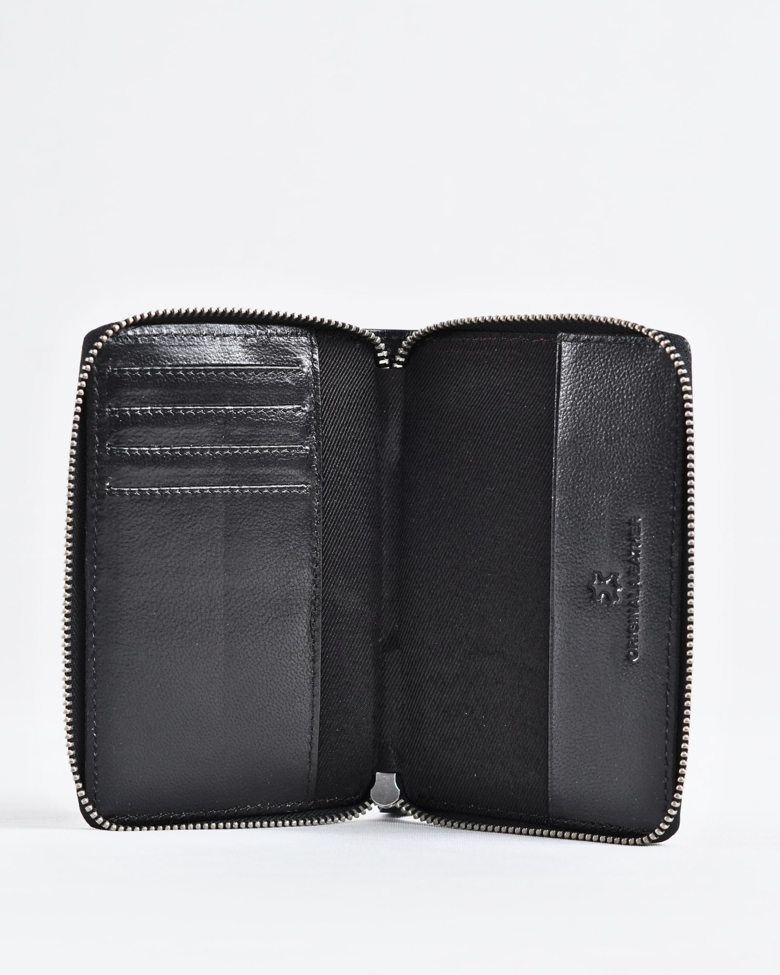 Oliver - Original Leather Sleek Passport  Holder (Black) - Image 6