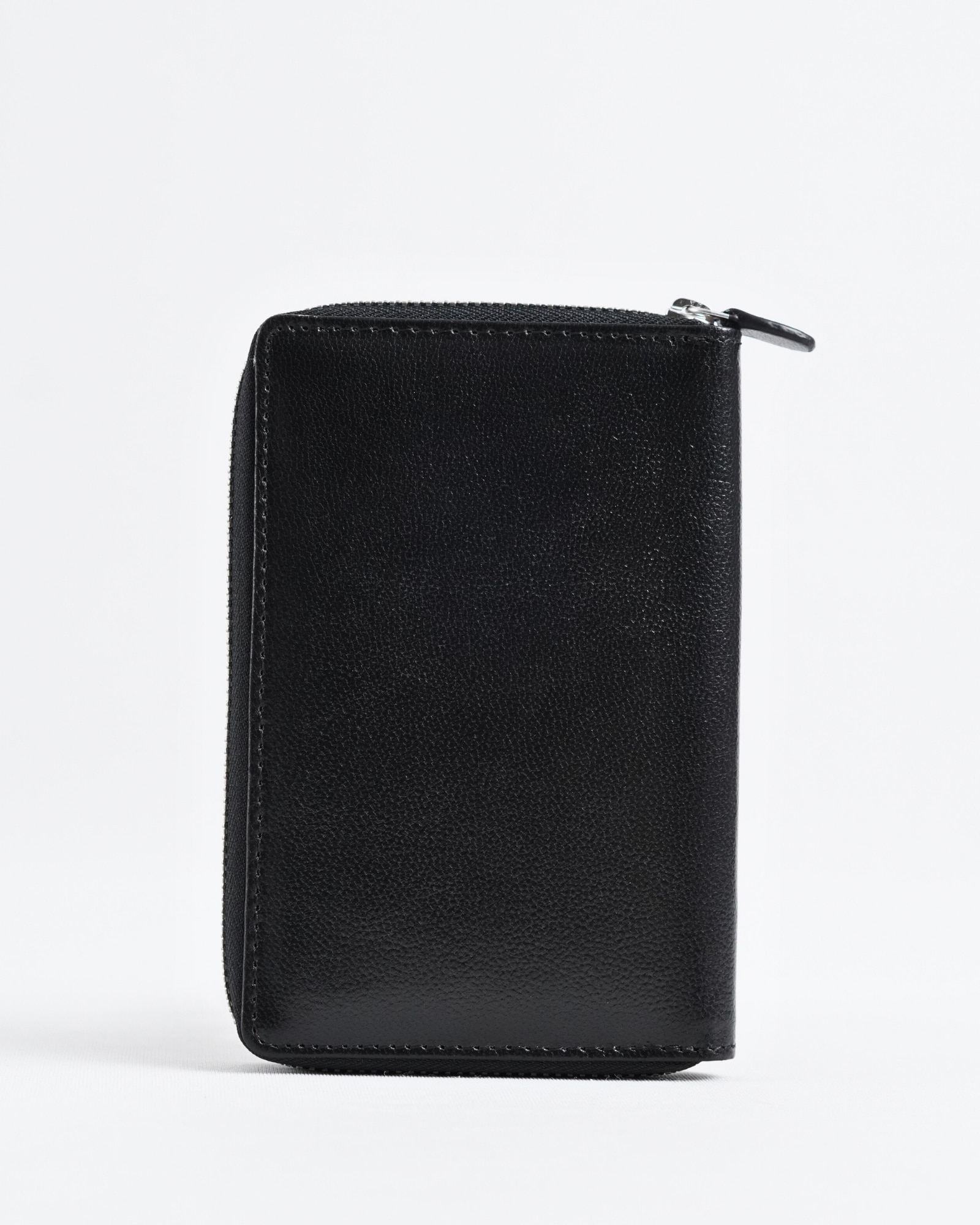 Oliver - Original Leather Sleek Passport  Holder (Black) - Image 7