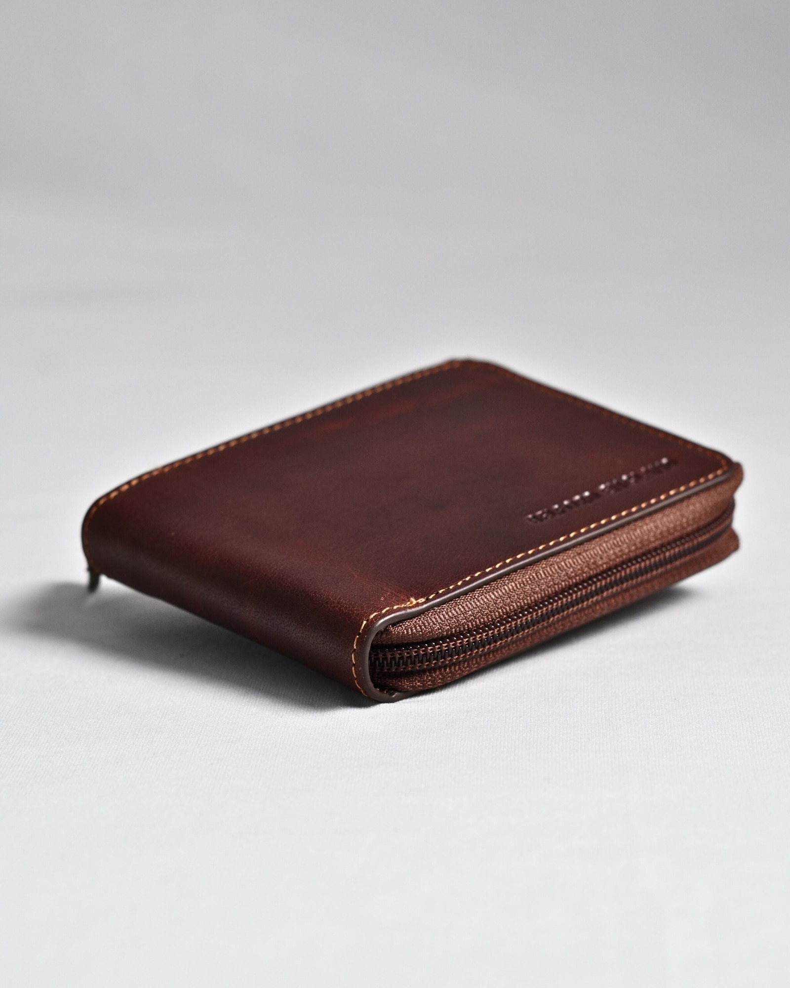 Tokyo Men’s Original Leather Zipper Wallet (Vintage Brown) - Image 8