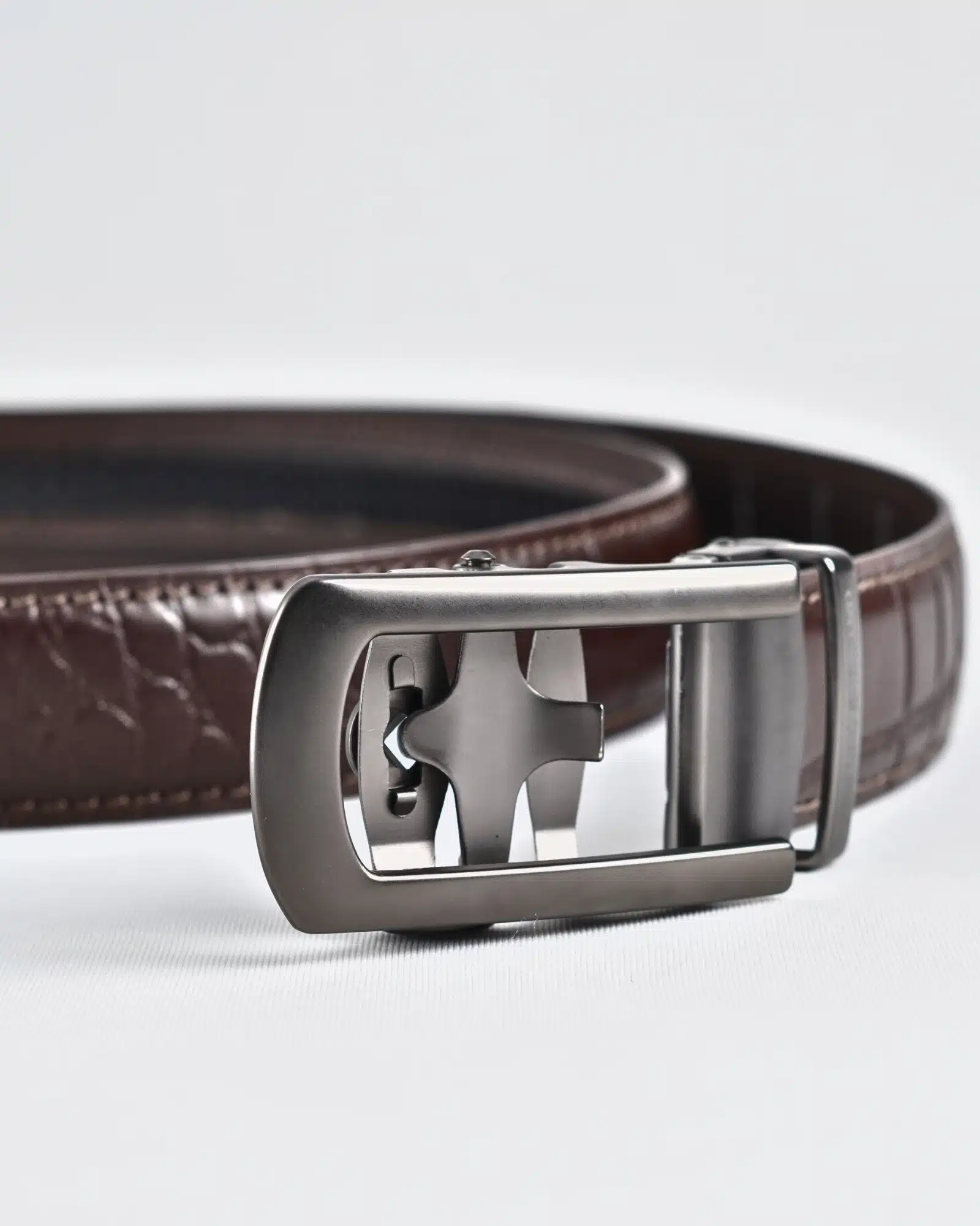 Oxford Men's Original Leather Belt  (Croco Brown) - 28-44 - Image 6