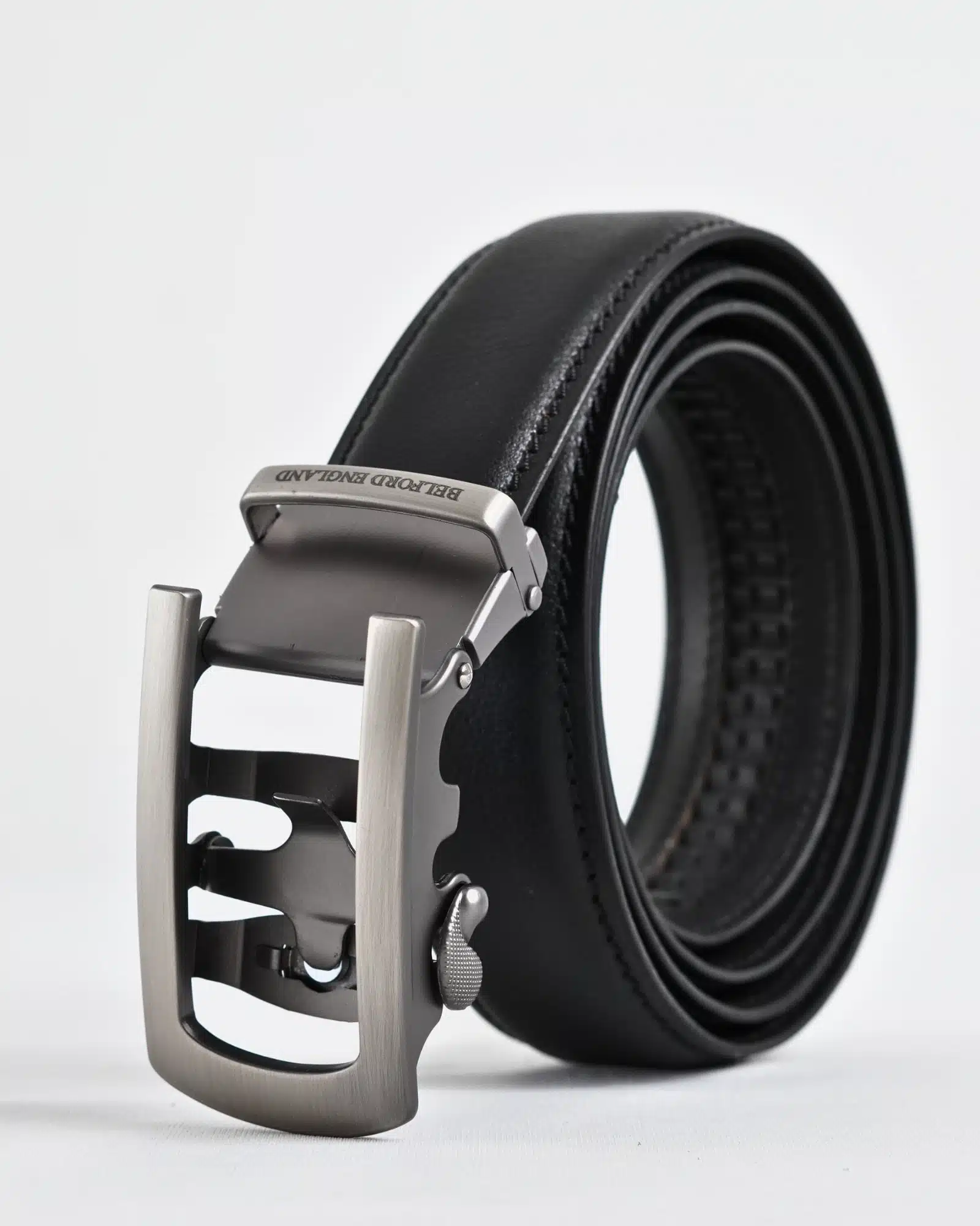 Oxford Men's Original Leather Belt  (Black) - 28-44 - Image 3