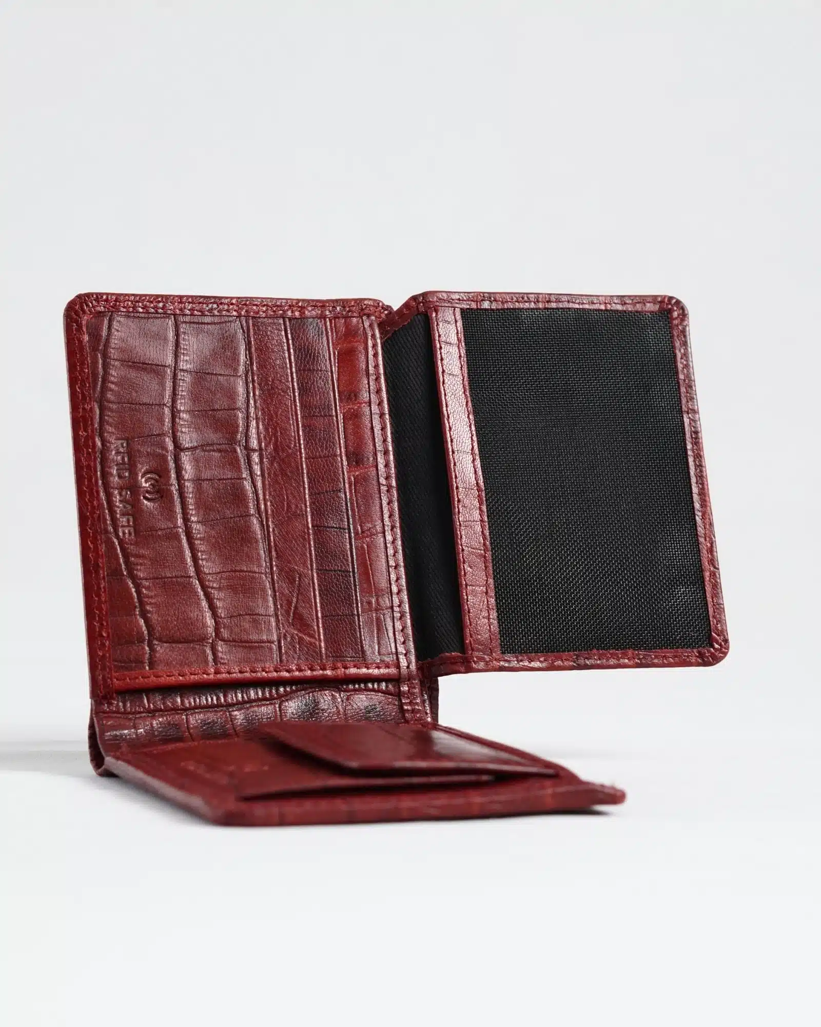 Tanner Men’s Original Leather Wallet (Croco Cherry & Brown Blend )