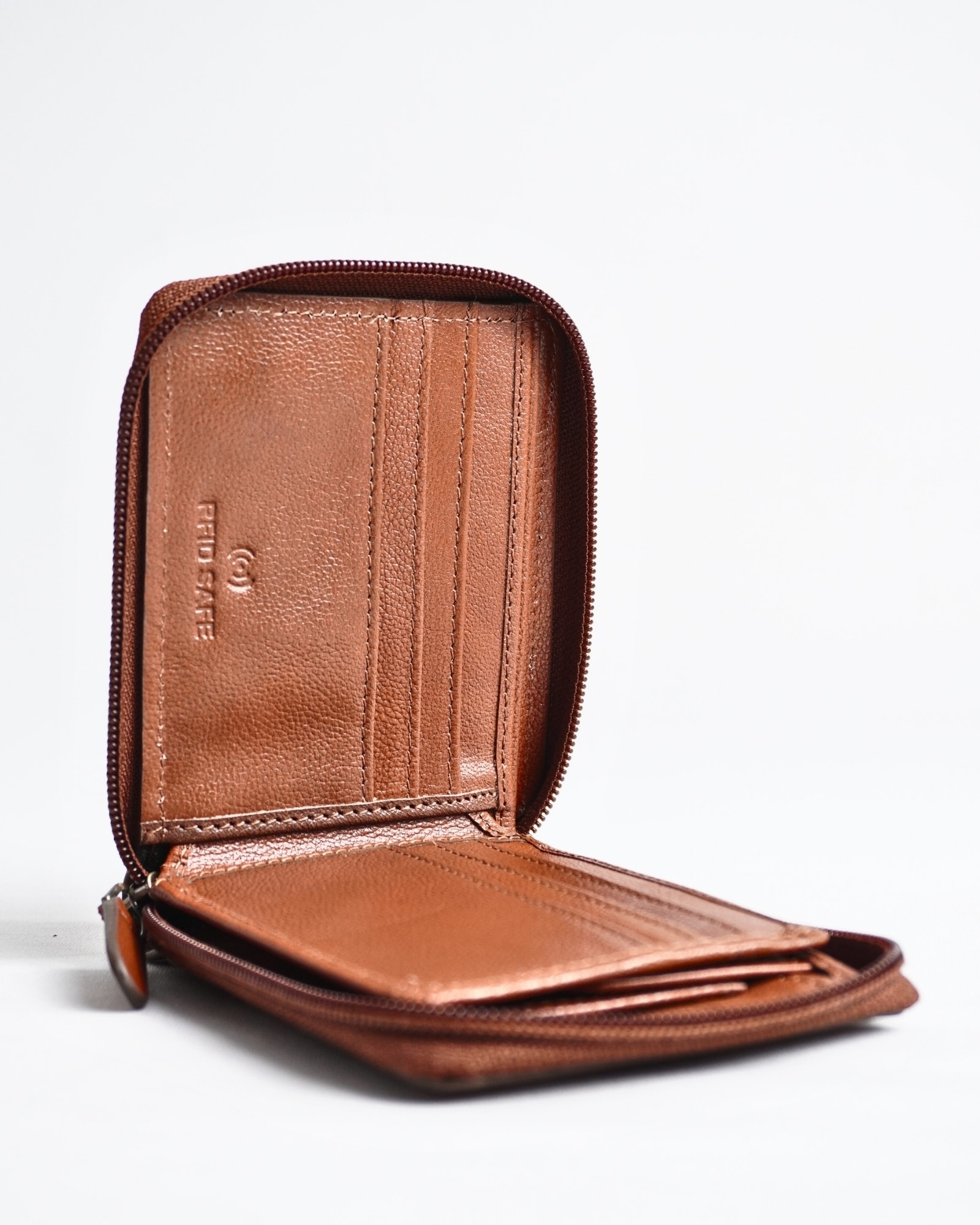 Tokyo Men’s Original Leather Zipper Wallet  ( Cognac ) - Image 3