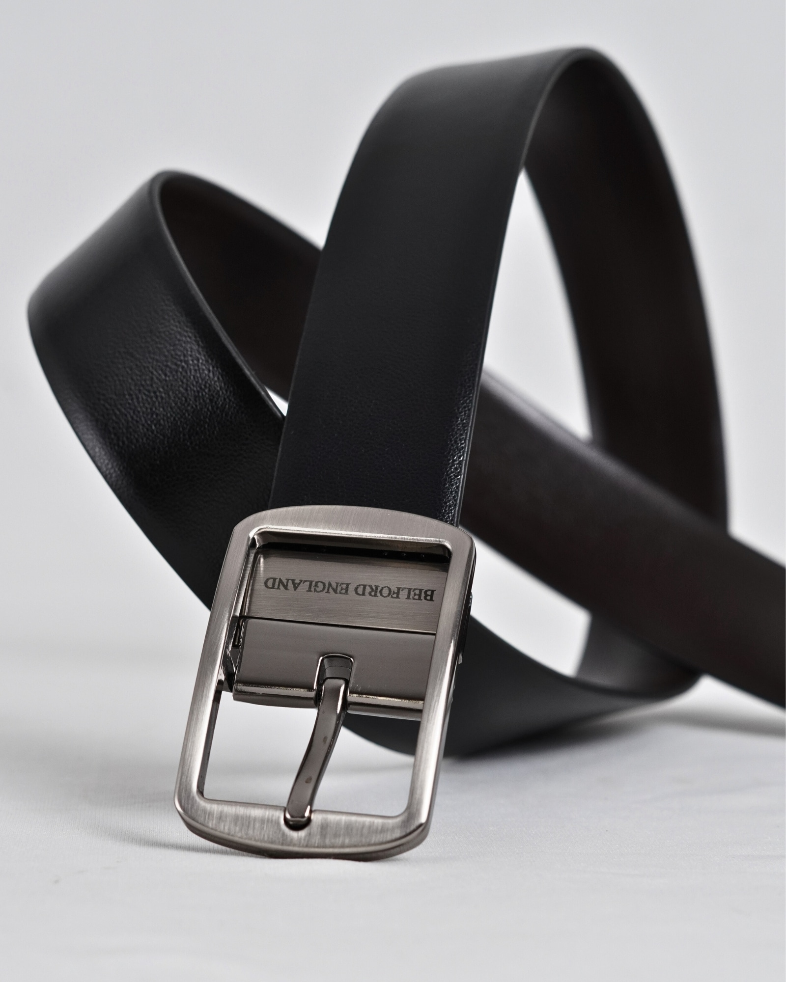 Chelsea Men's Original Leather Belt  Reversible (Black & Brown) - 28-44 - Image 8