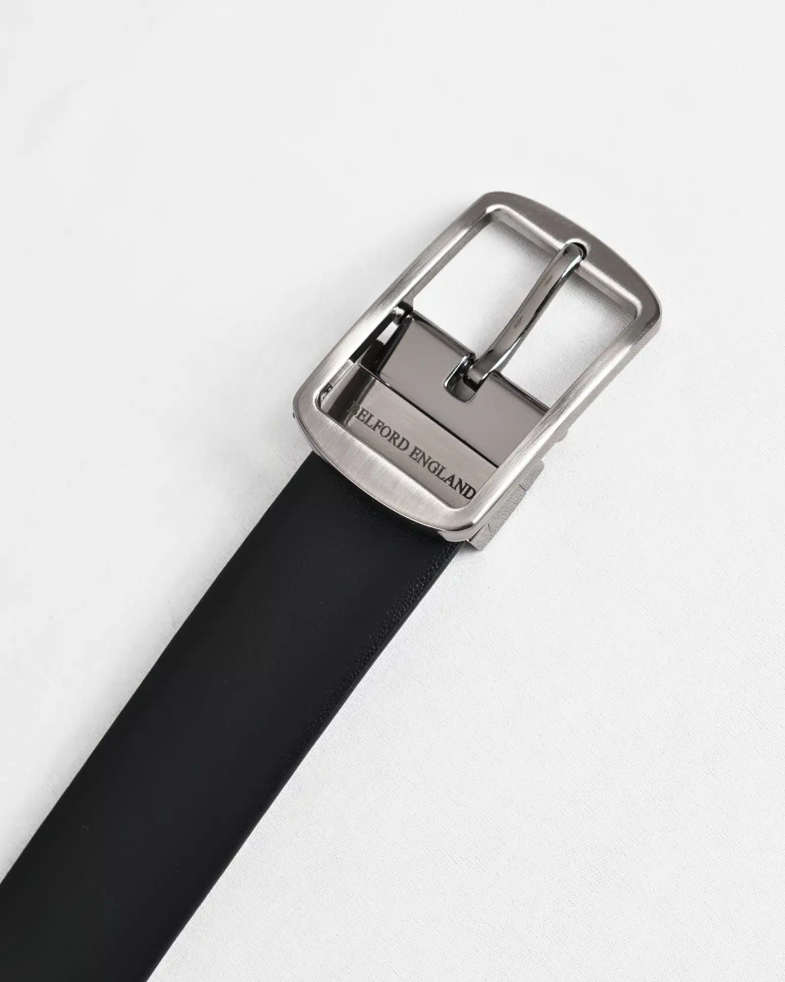 Chelsea Men's Original Leather Belt  Reversible (Black & Brown) - 28-44 - Image 9