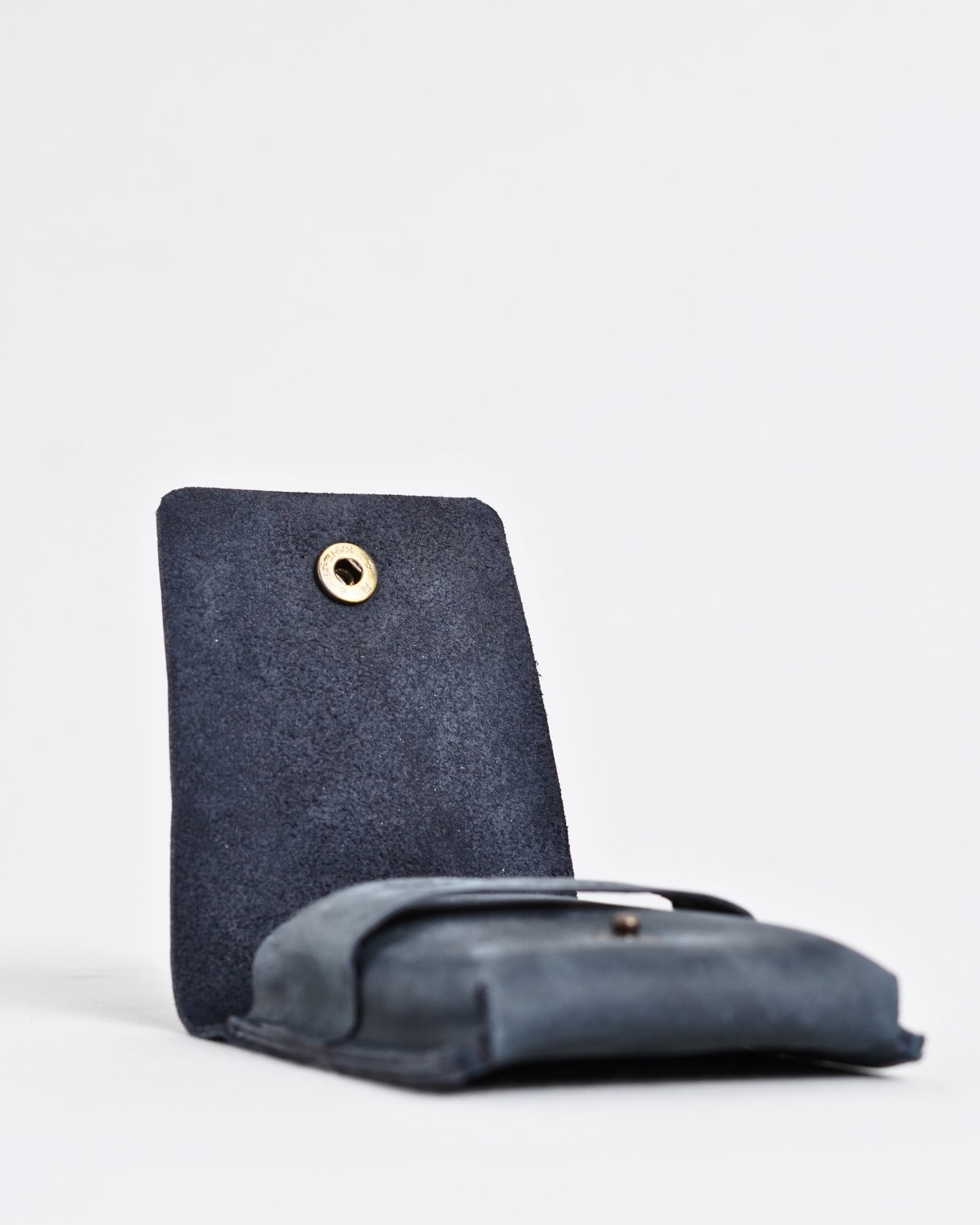 Bolton - Men’s Original Leather Wallet (Rugged Blue) - Image 3