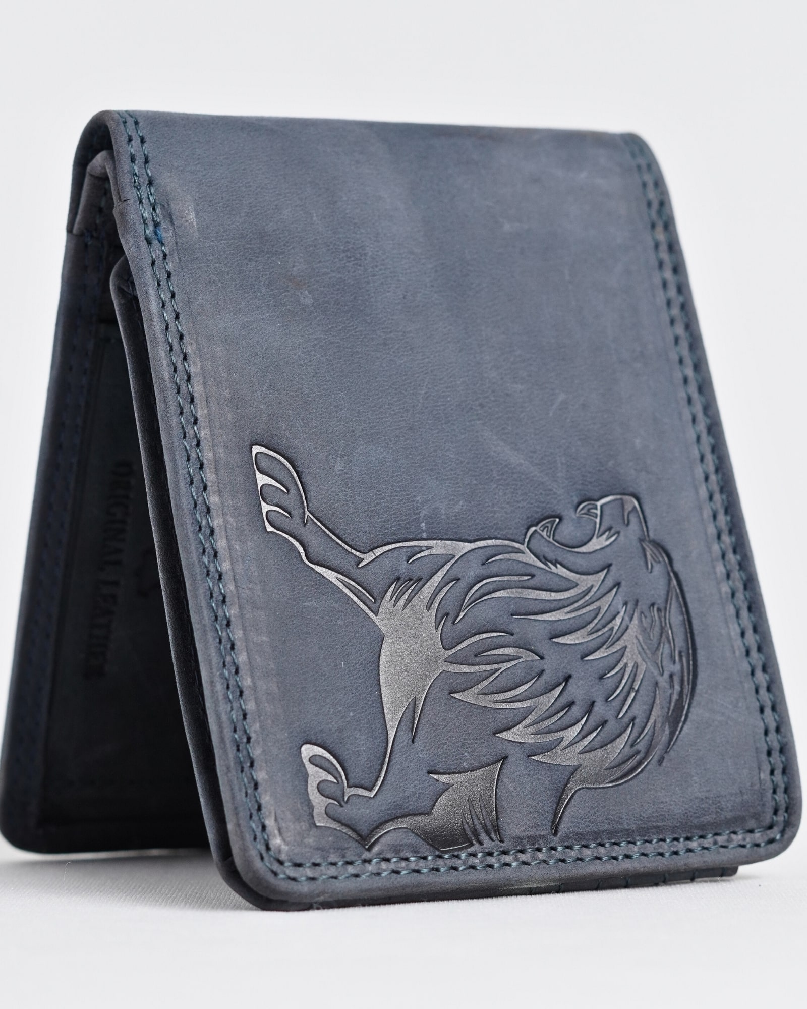 Cambridge (Limited Edition) Men’s Original Leather Wallet - Rugged Blue - Lion - Image 6