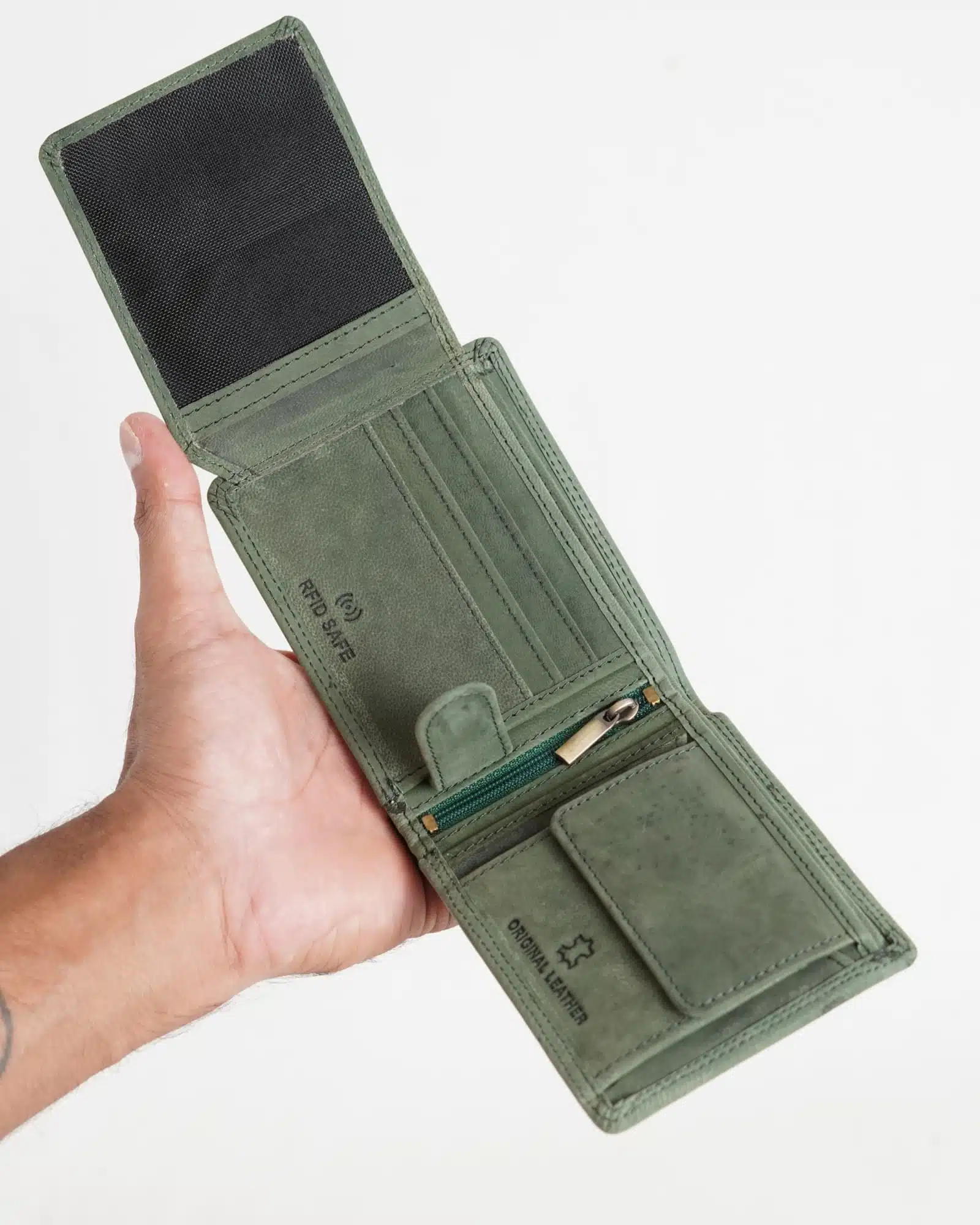 Cambridge - Men’s Original Leather Wallet (Rugged Series) - Green - Image 5