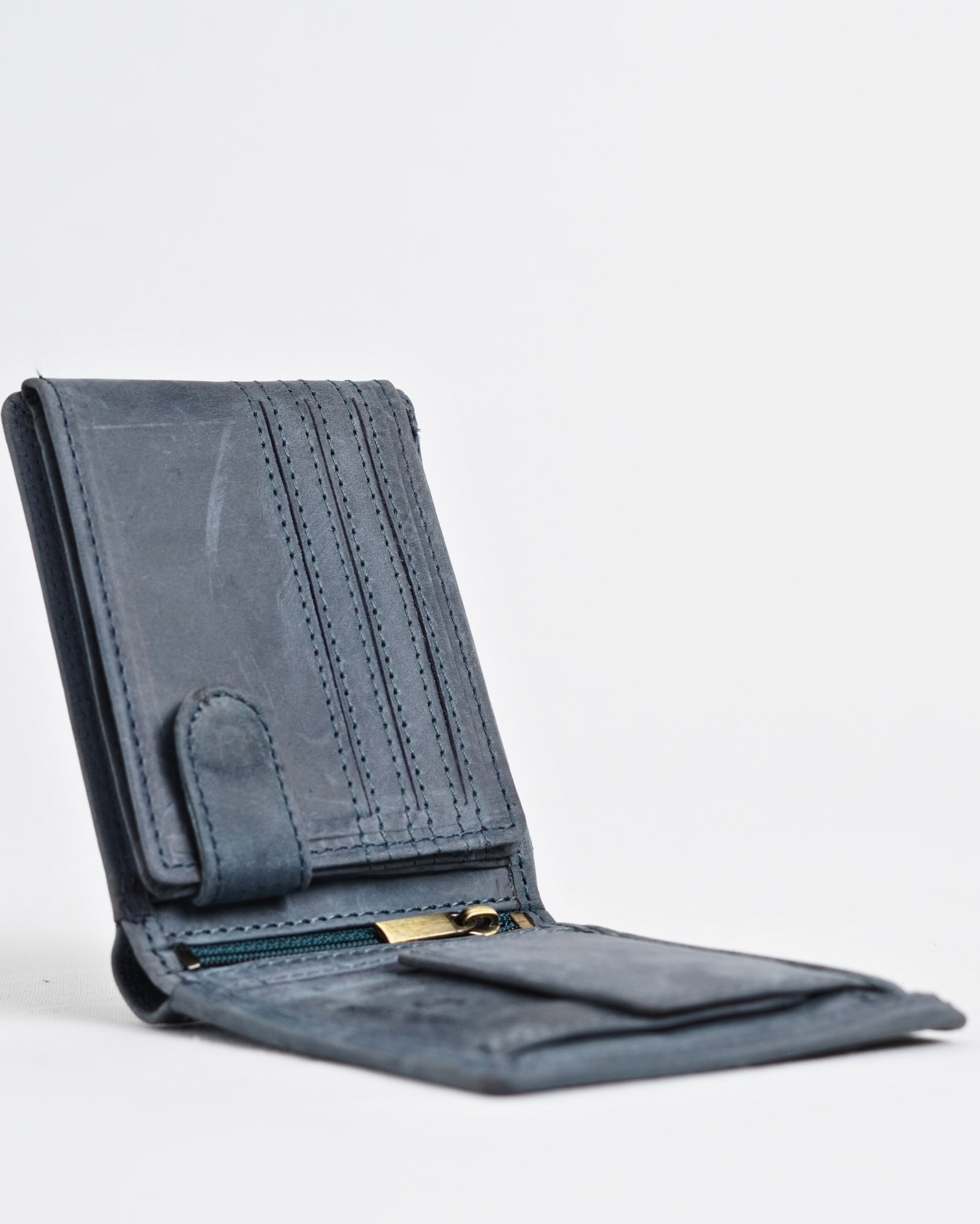 Harvard Men’s Original Leather Wallet (Rugged Blue) - Image 6