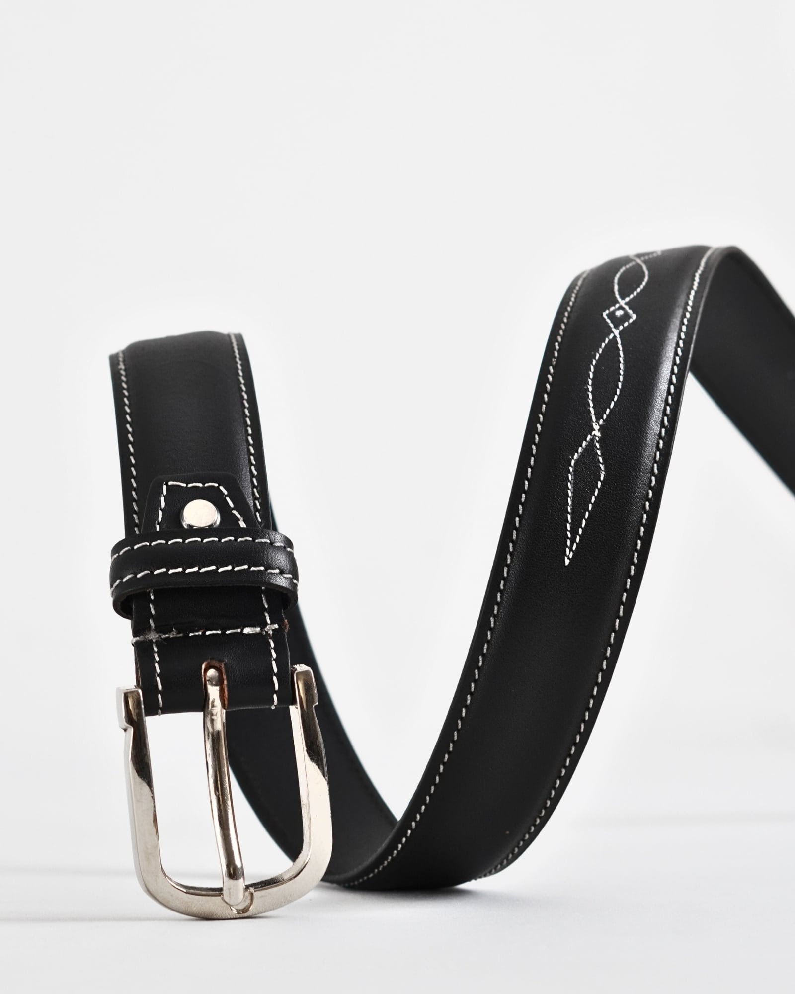 Nottingham Men's Original Leather Belt  (Luxury Black) - 28-44 - Image 3