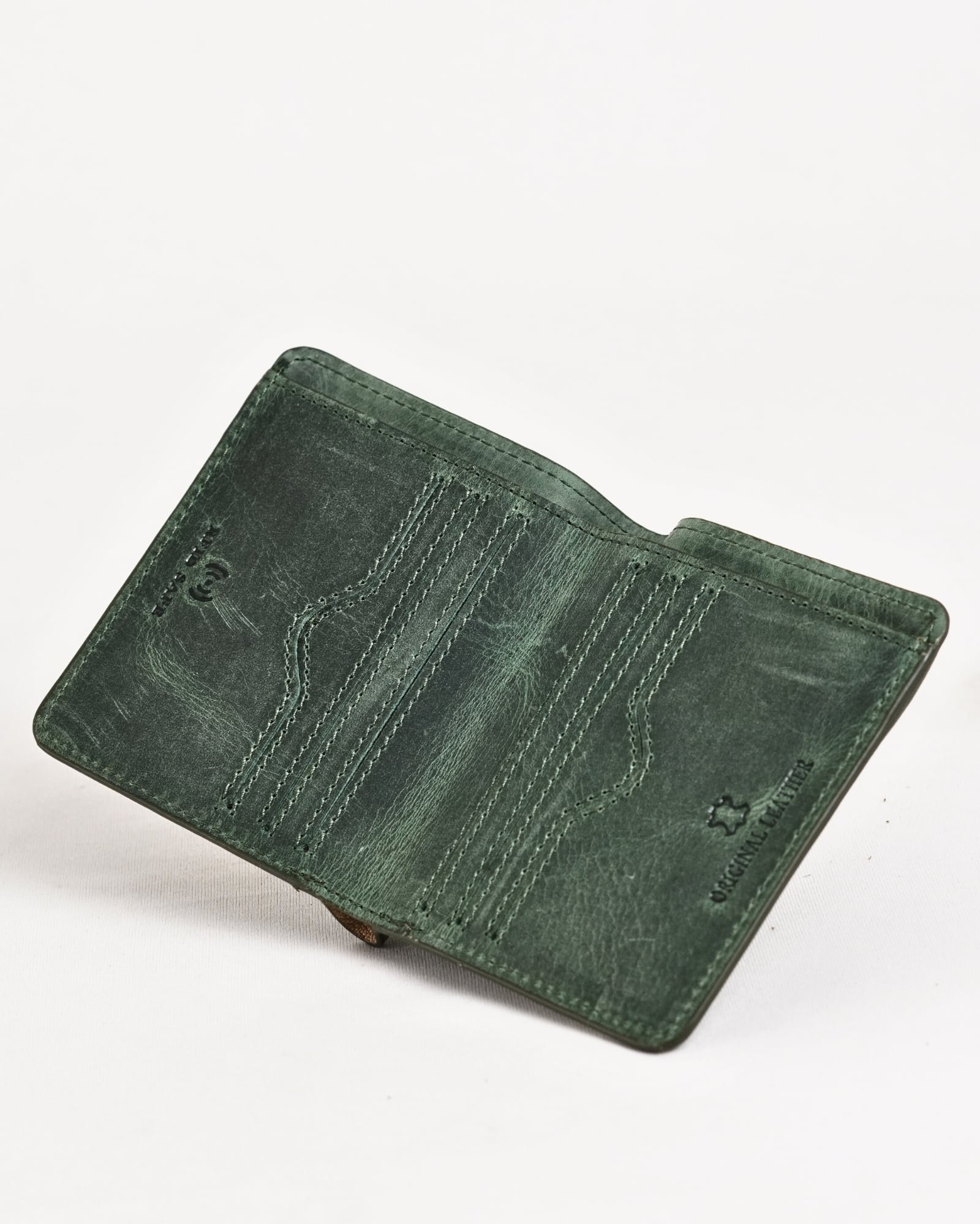 Boston (Sleek Series) - Men’s Original Leather Wallet (Rugged Green) - Image 5