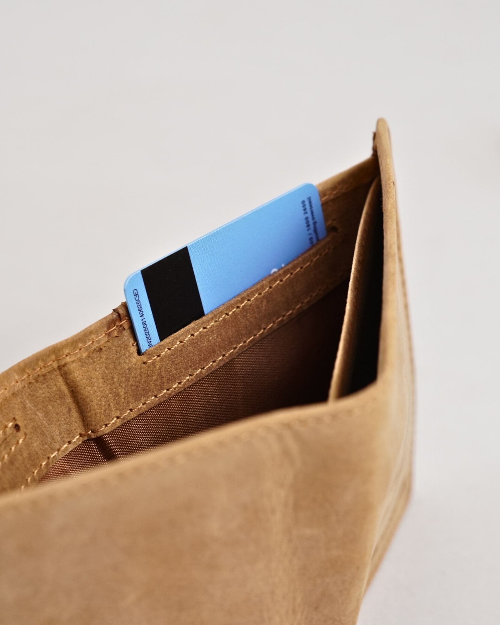 Florida  (Sleek Series) - Men’s Original Leather Wallet (Rugged Tan) - Image 5