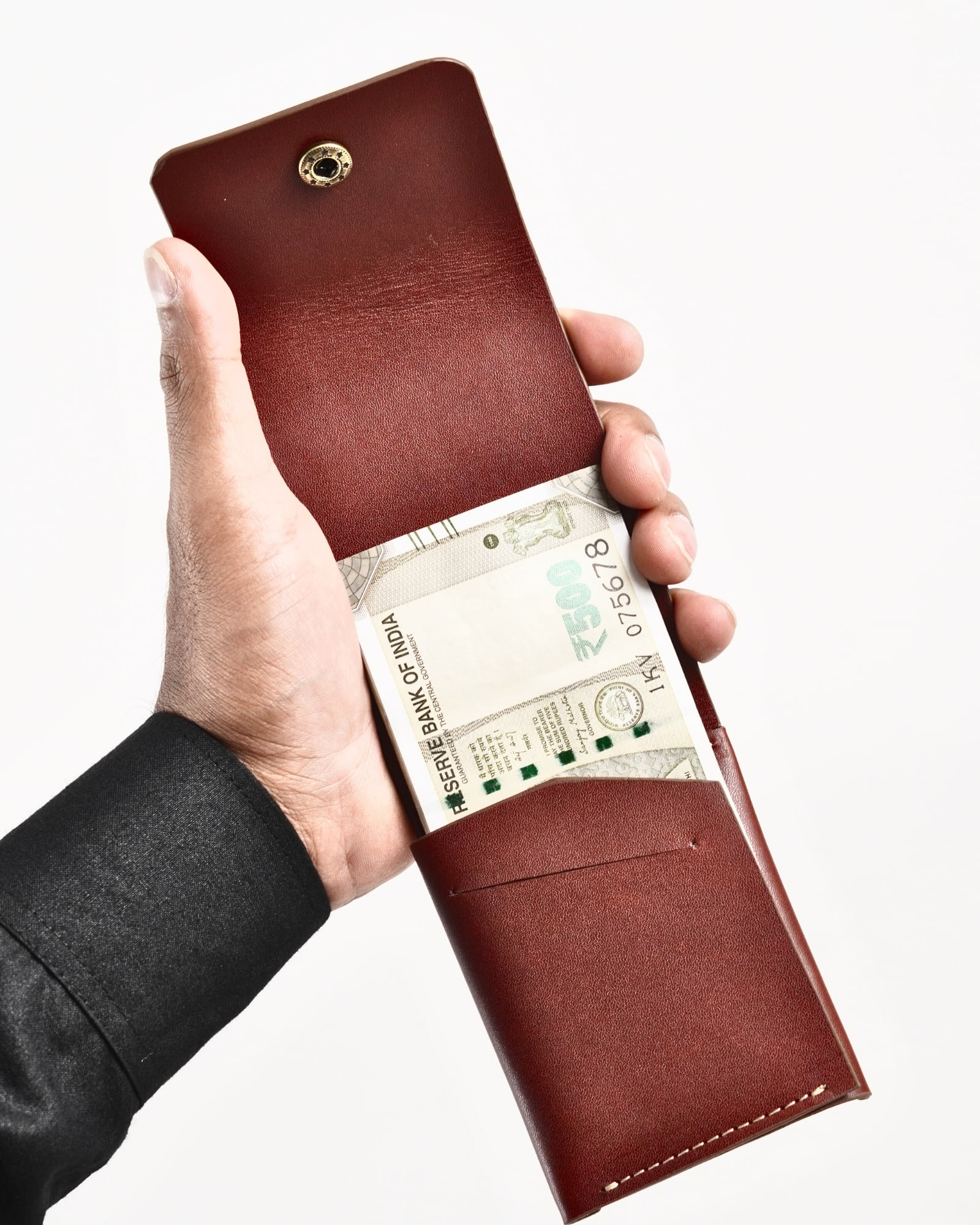 Milton - Men’s Original Leather Minimalist Wallet (Luxury Brown)